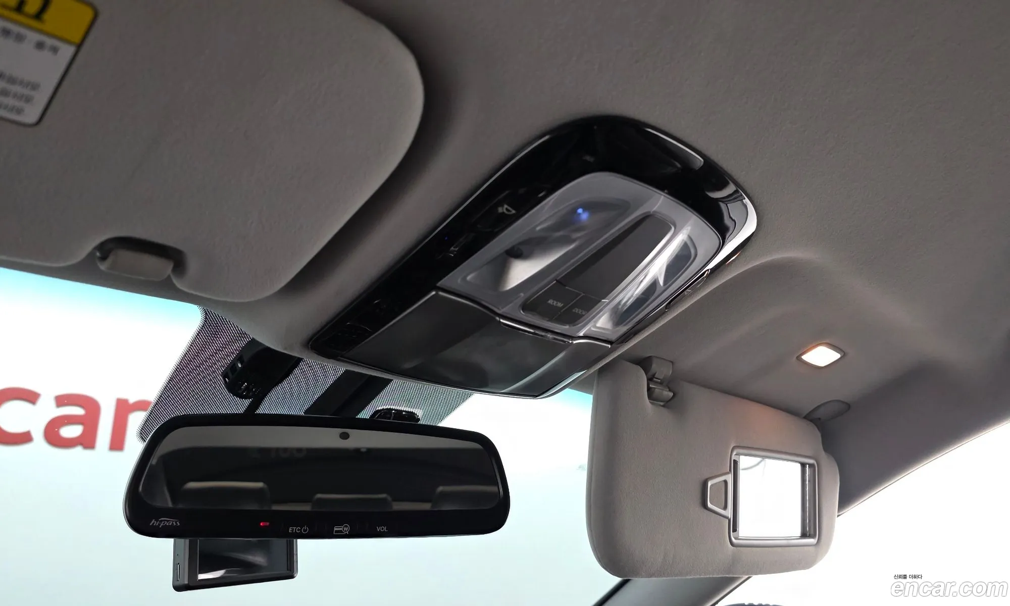 Hyundai Grandeur HG 2014 — 19