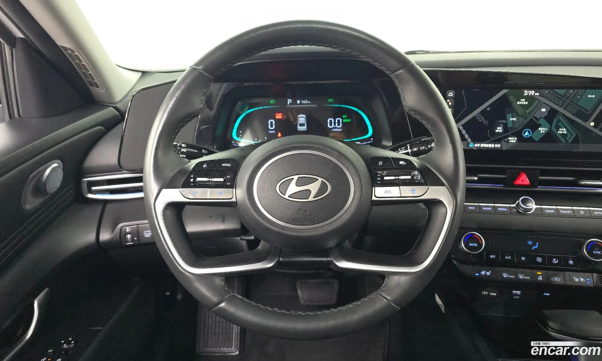 Hyundai Elantra Hybrid 2025 — 20