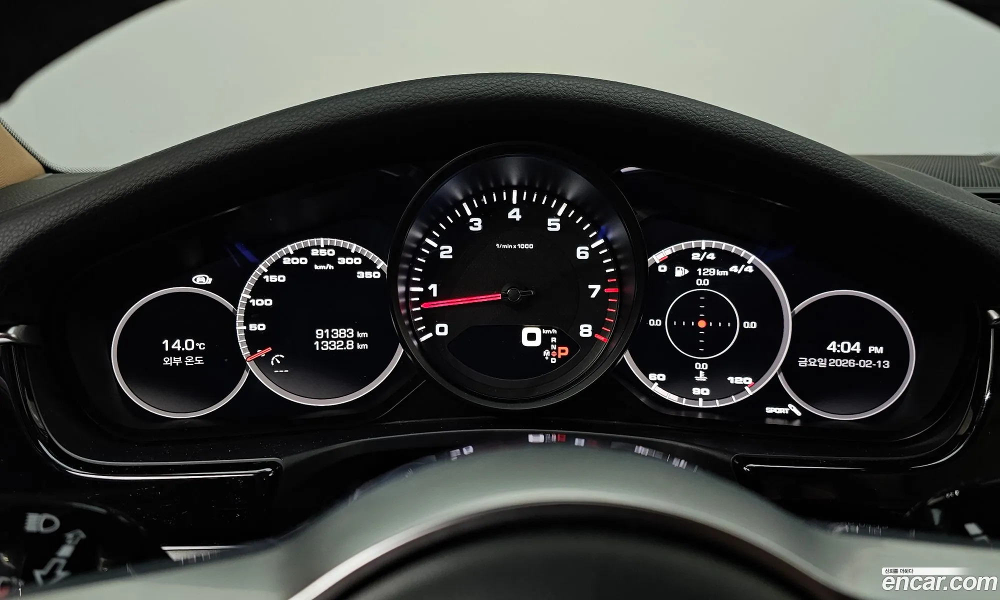 Porsche Panamera 2018 — 14