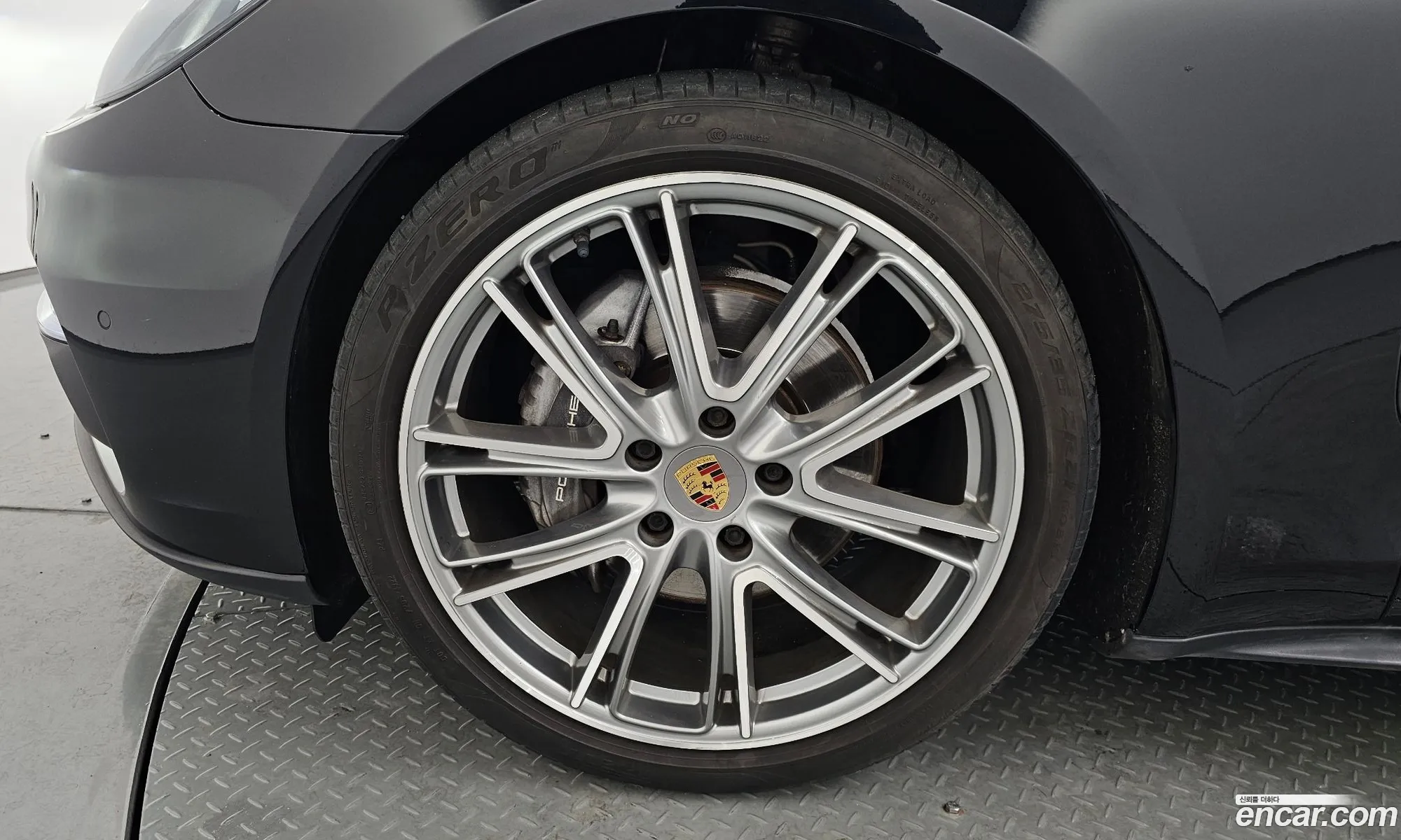 Porsche Panamera 2018 — 15