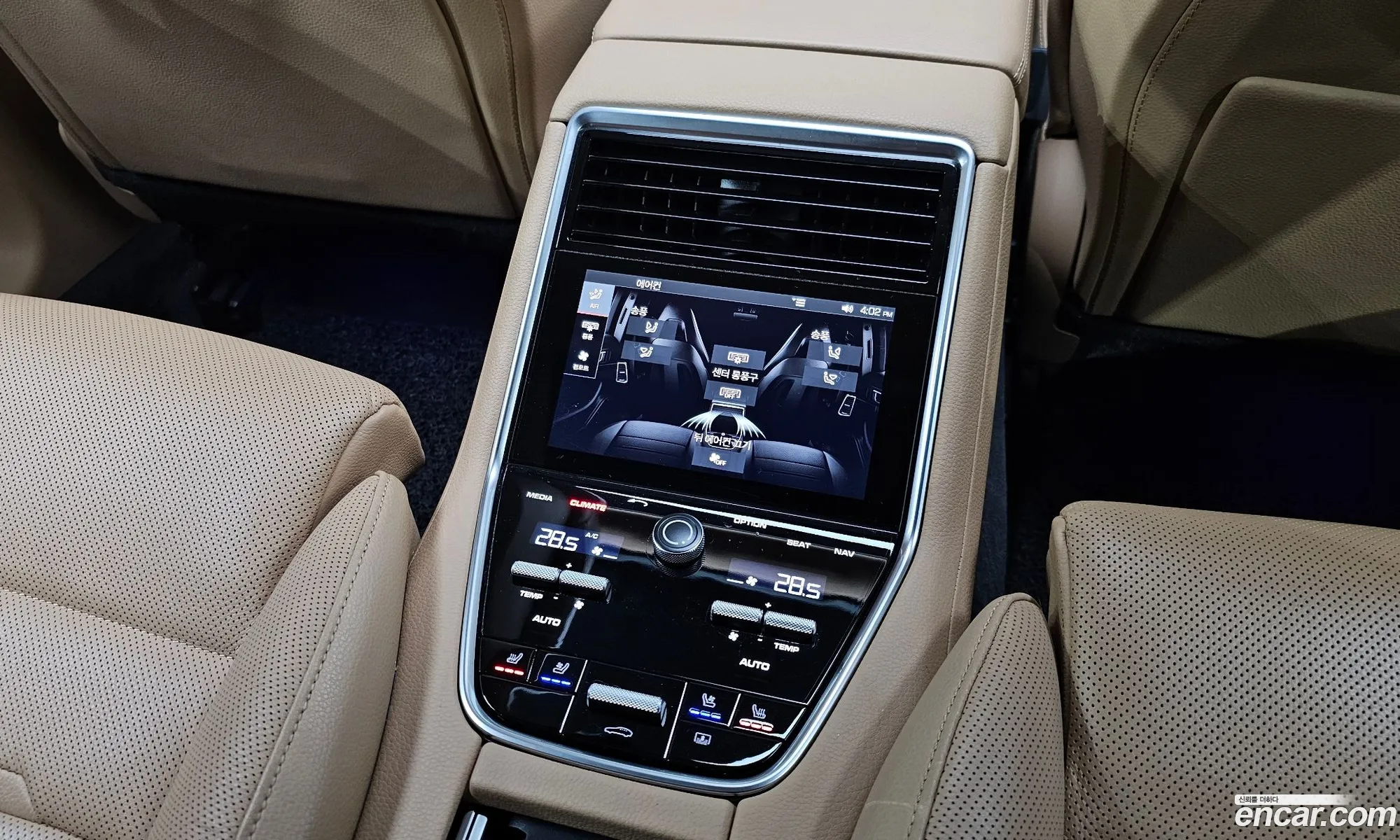 Porsche Panamera 2018 — 17