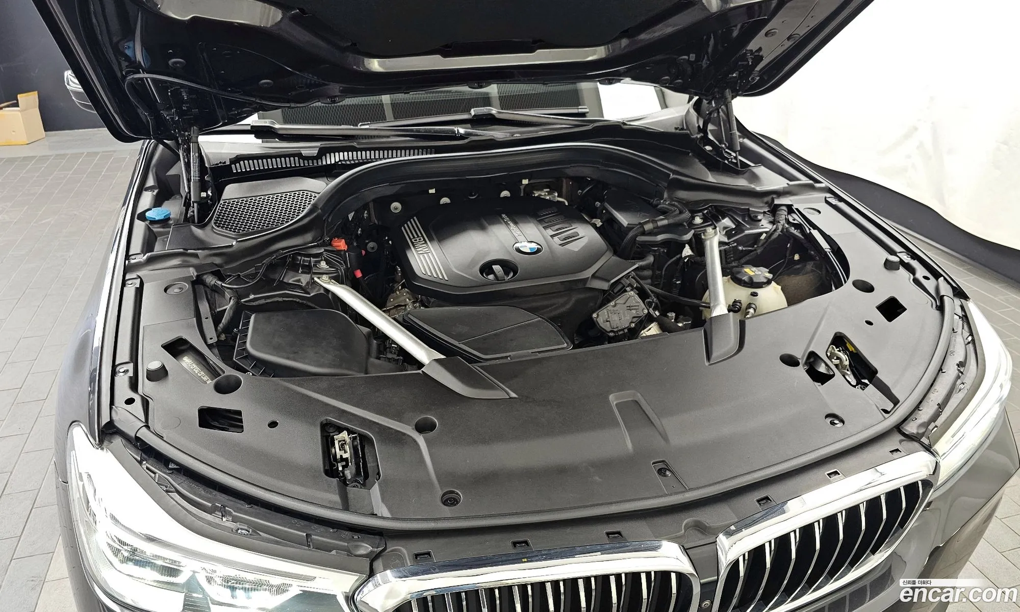 BMW 6 Series GT 2019 — 18