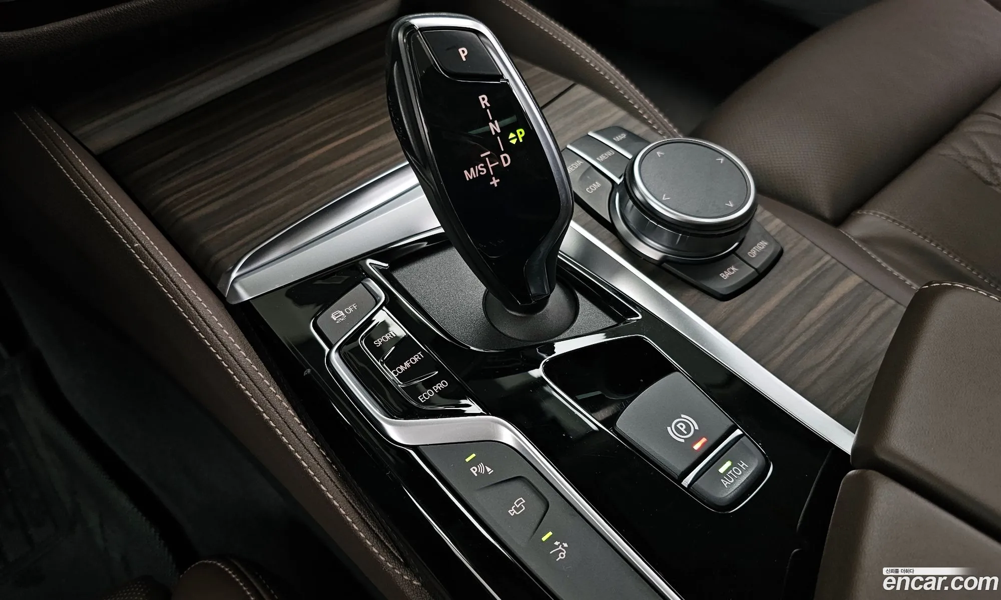 BMW 6 Series GT 2019 — 7