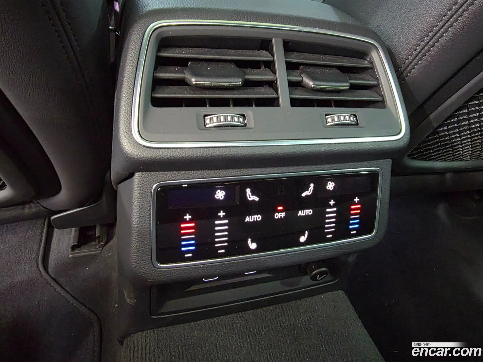 Audi A6 2023 — 12
