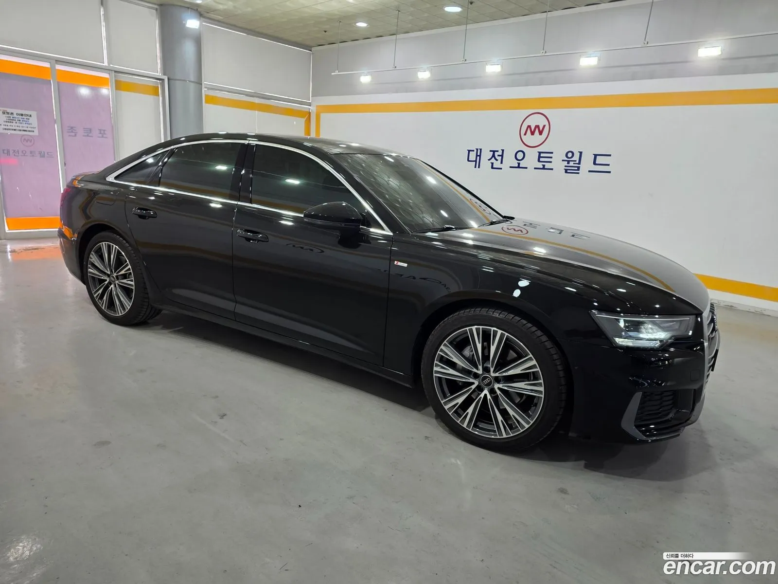 Audi A6 2023 — 8