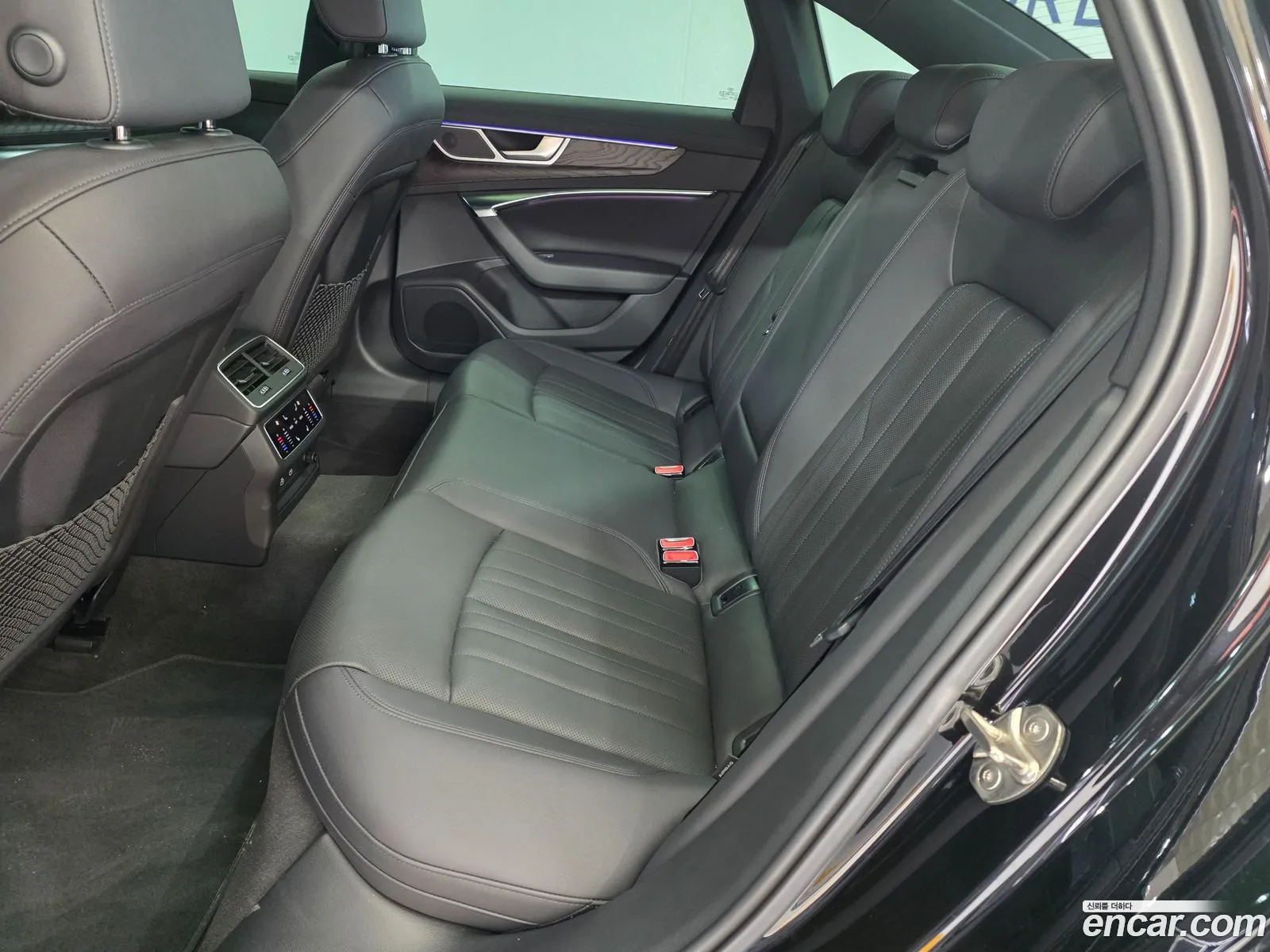 Audi A6 2023 — 6