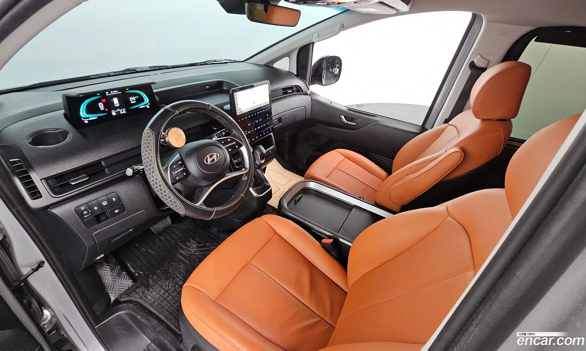 Hyundai Staria 2024 — 6