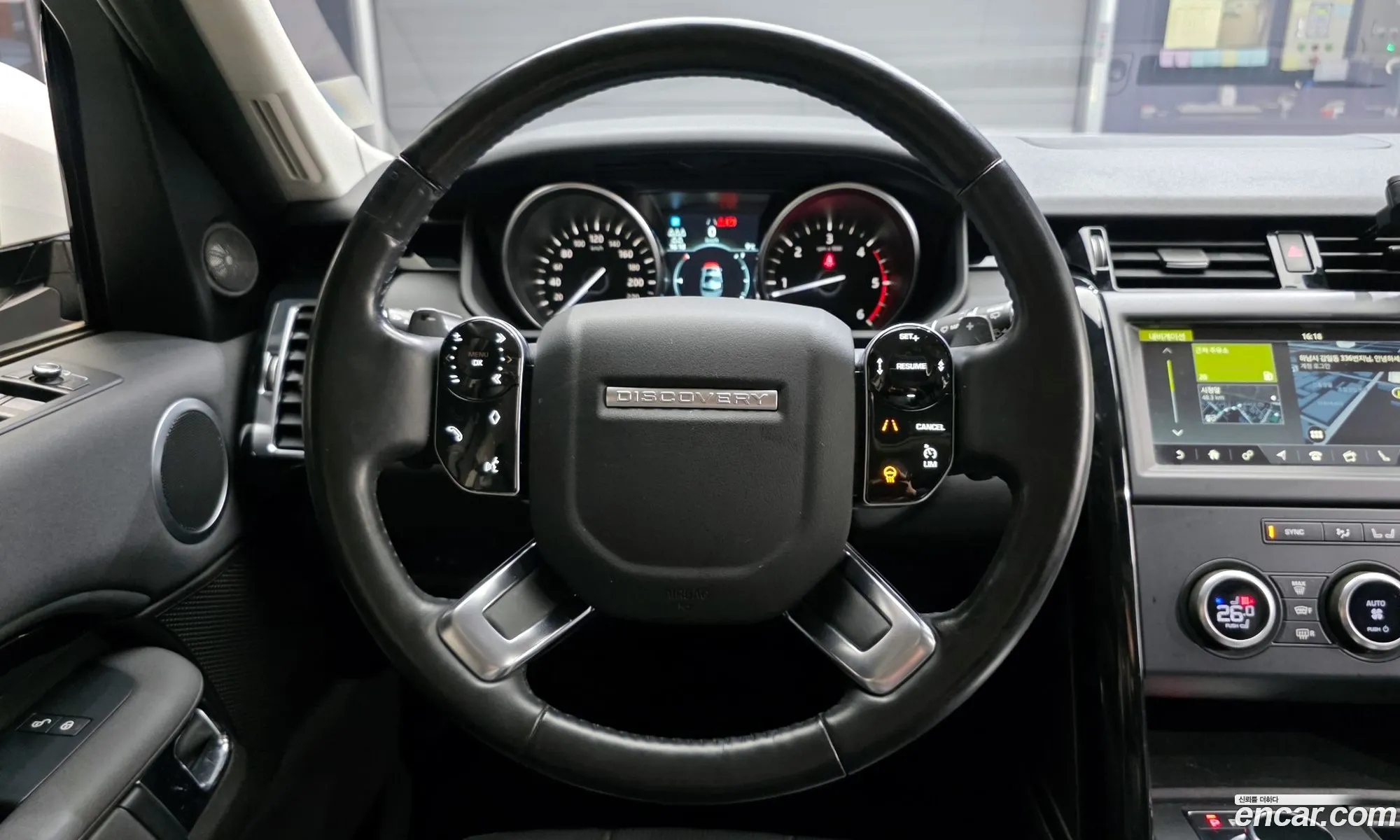 Land Rover Discovery 5 2019 — 5