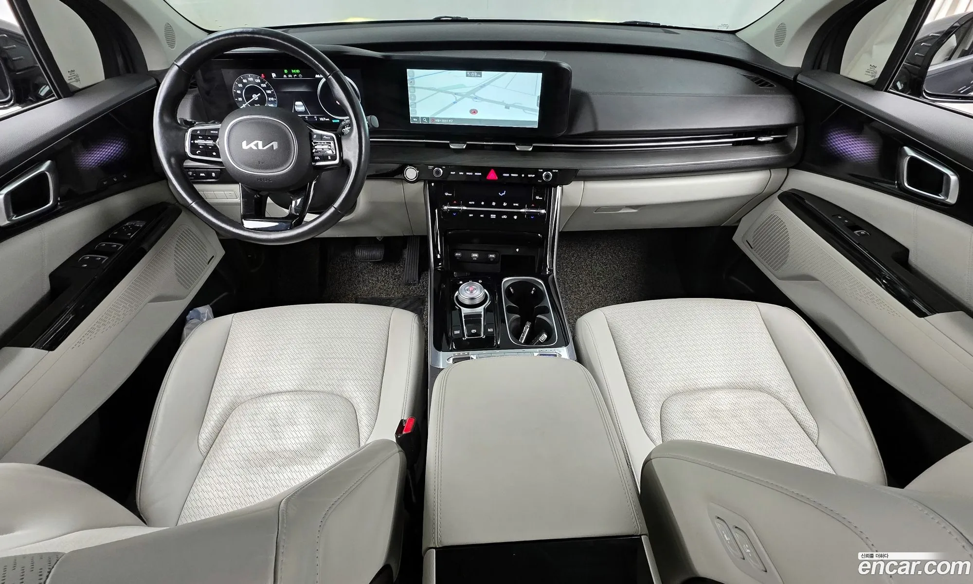 Kia Carnival 2021 — 8