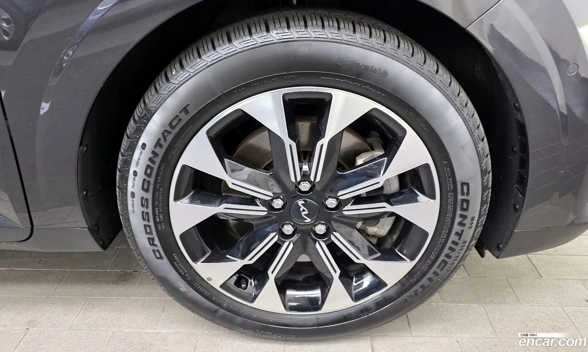 Kia Carnival 2021 — 4