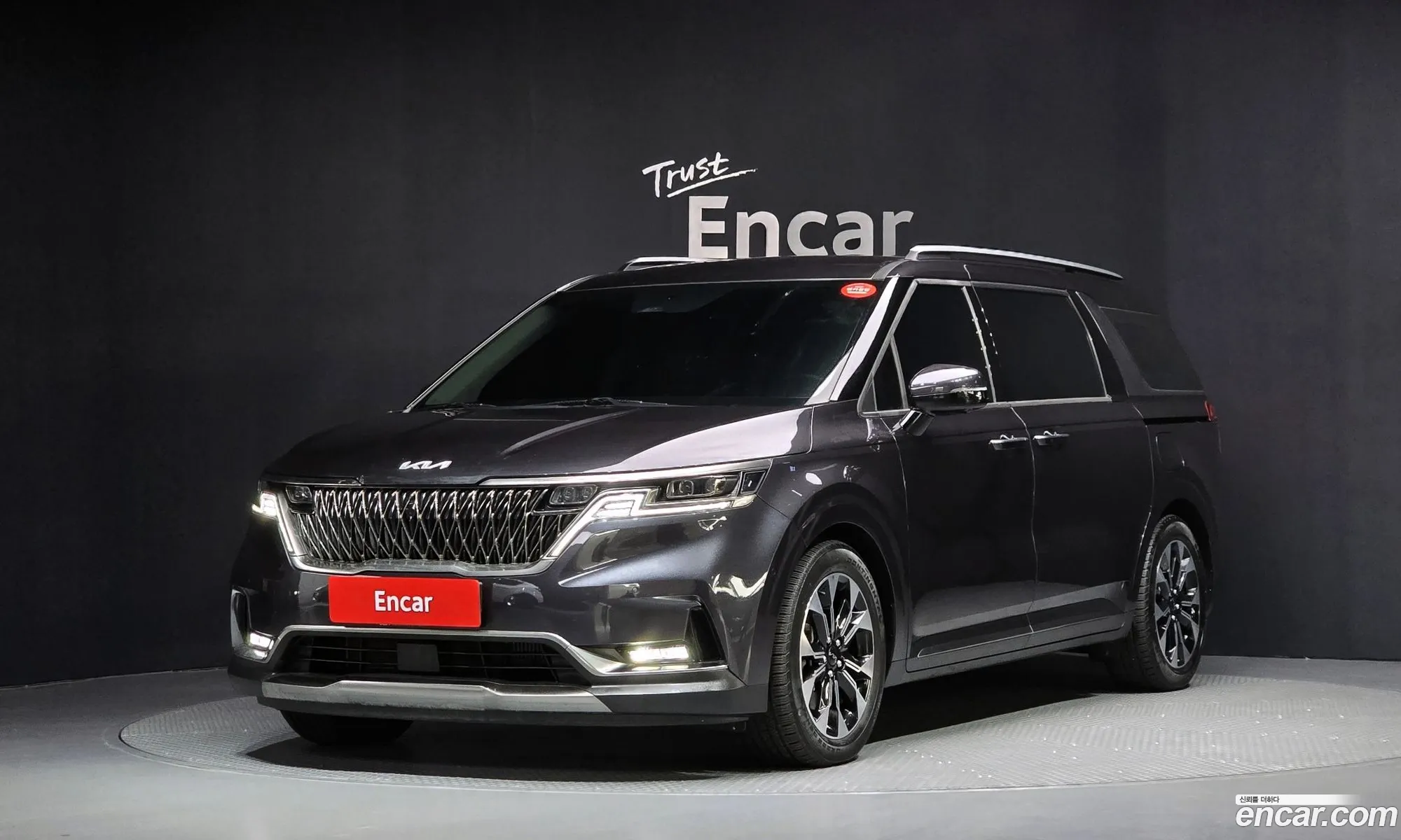 Kia Carnival 2021 — 19