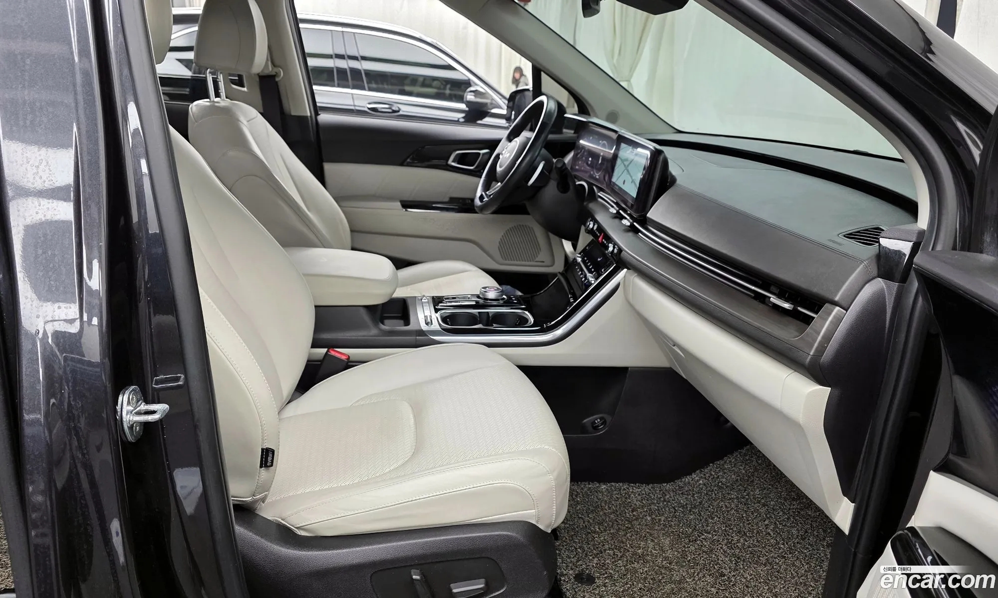 Kia Carnival 2021 — 7