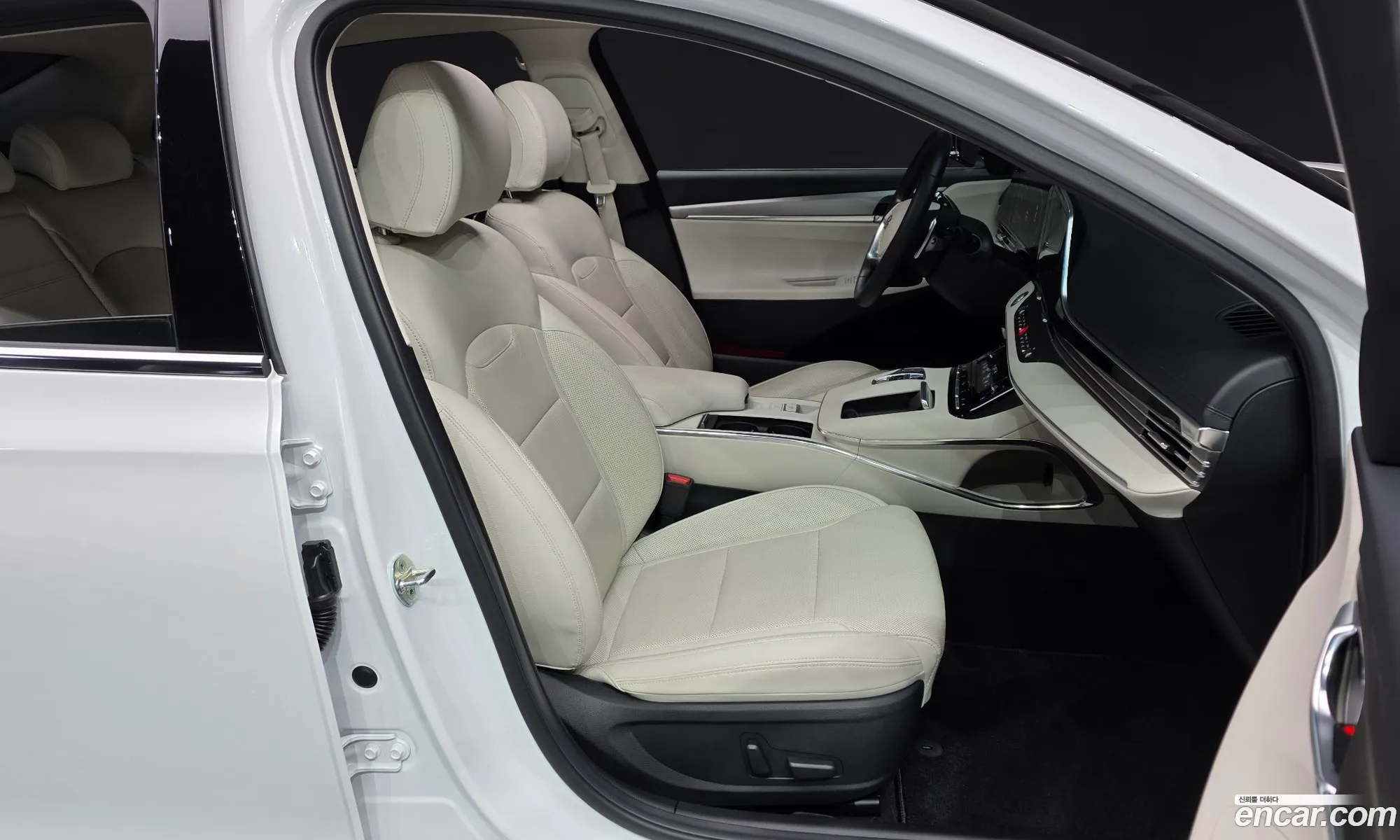 Hyundai Grandeur IG 2021 — 16
