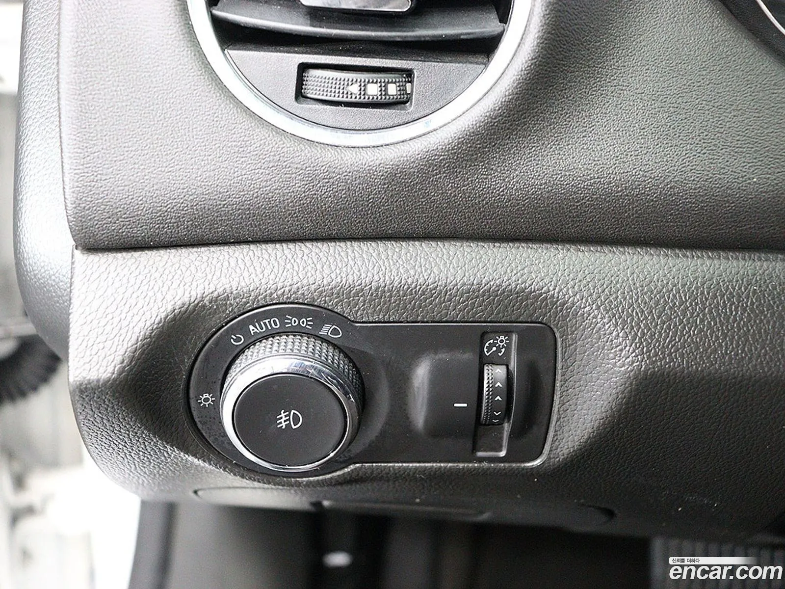 Chevrolet (GM Daewoo) Amazing New Cruze 2015 — 6