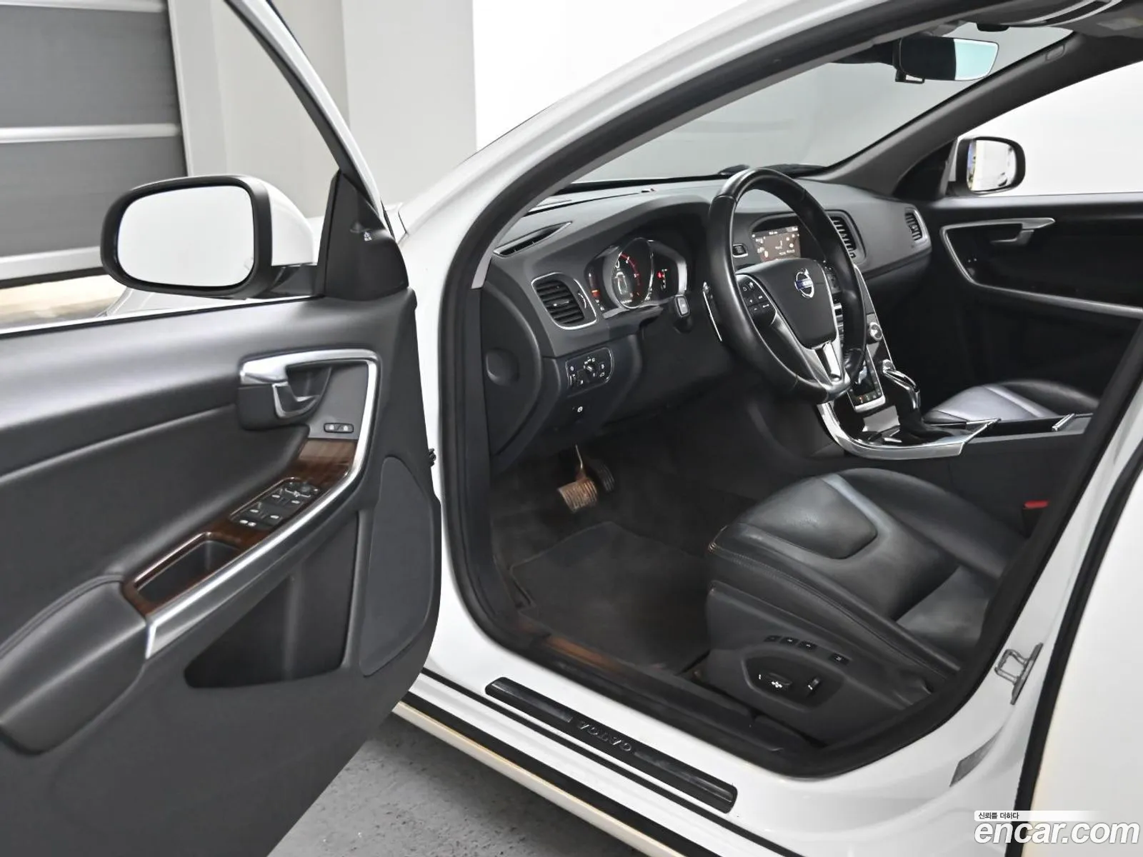 Volvo S60 2018 — 8