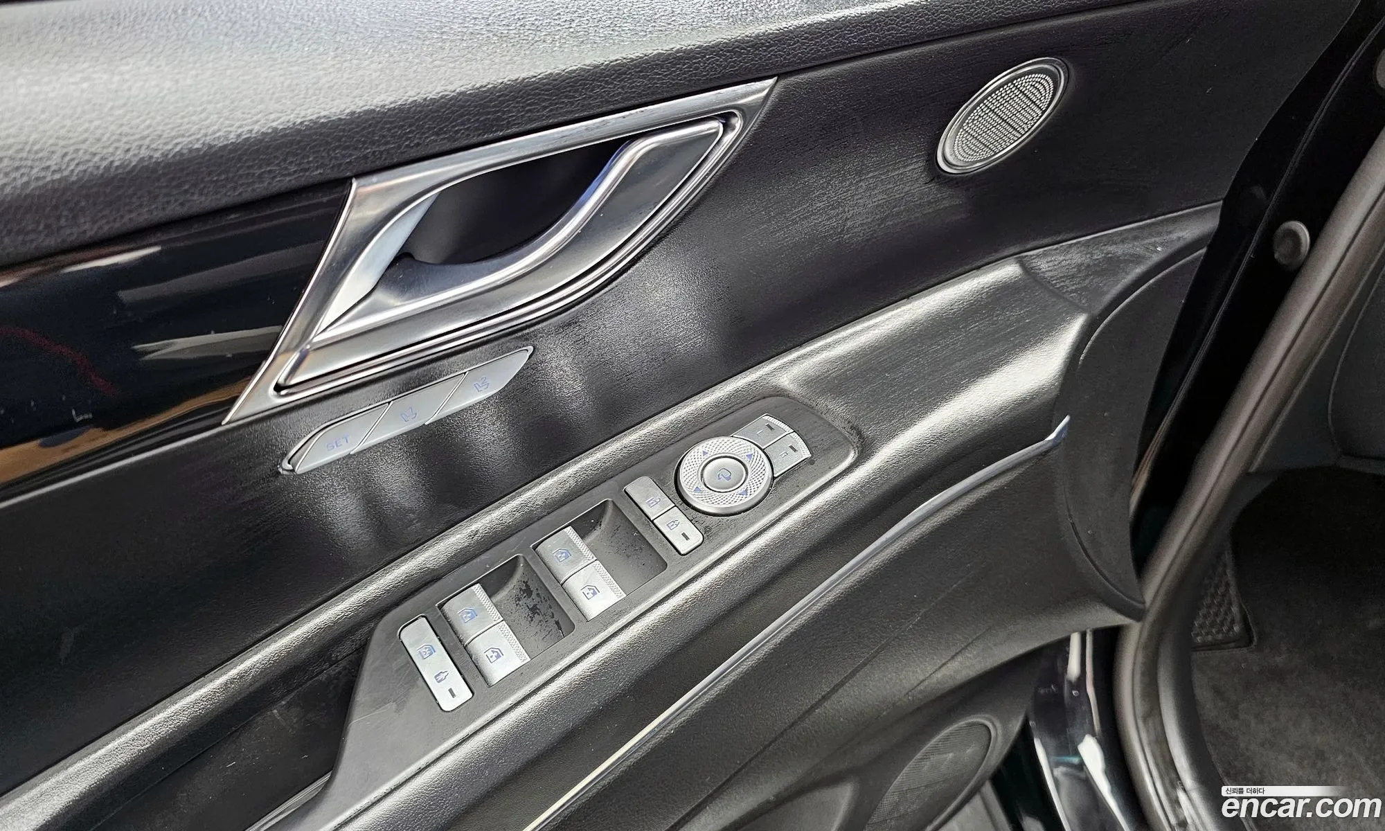 Genesis GV80 2022 — 14