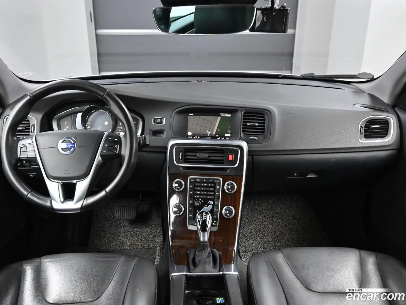 Volvo S60 2018 — 8