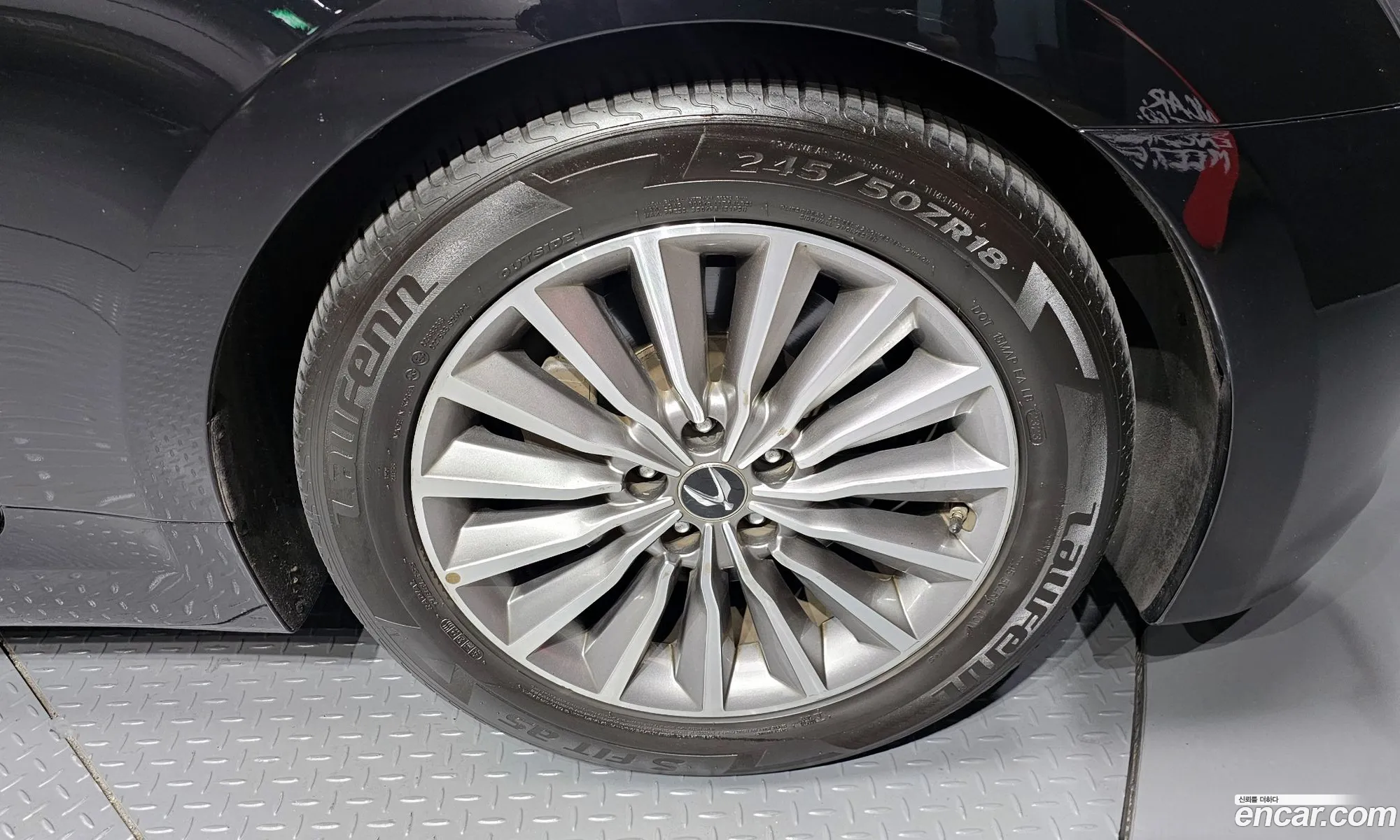 Hyundai Equus 2014 — 7