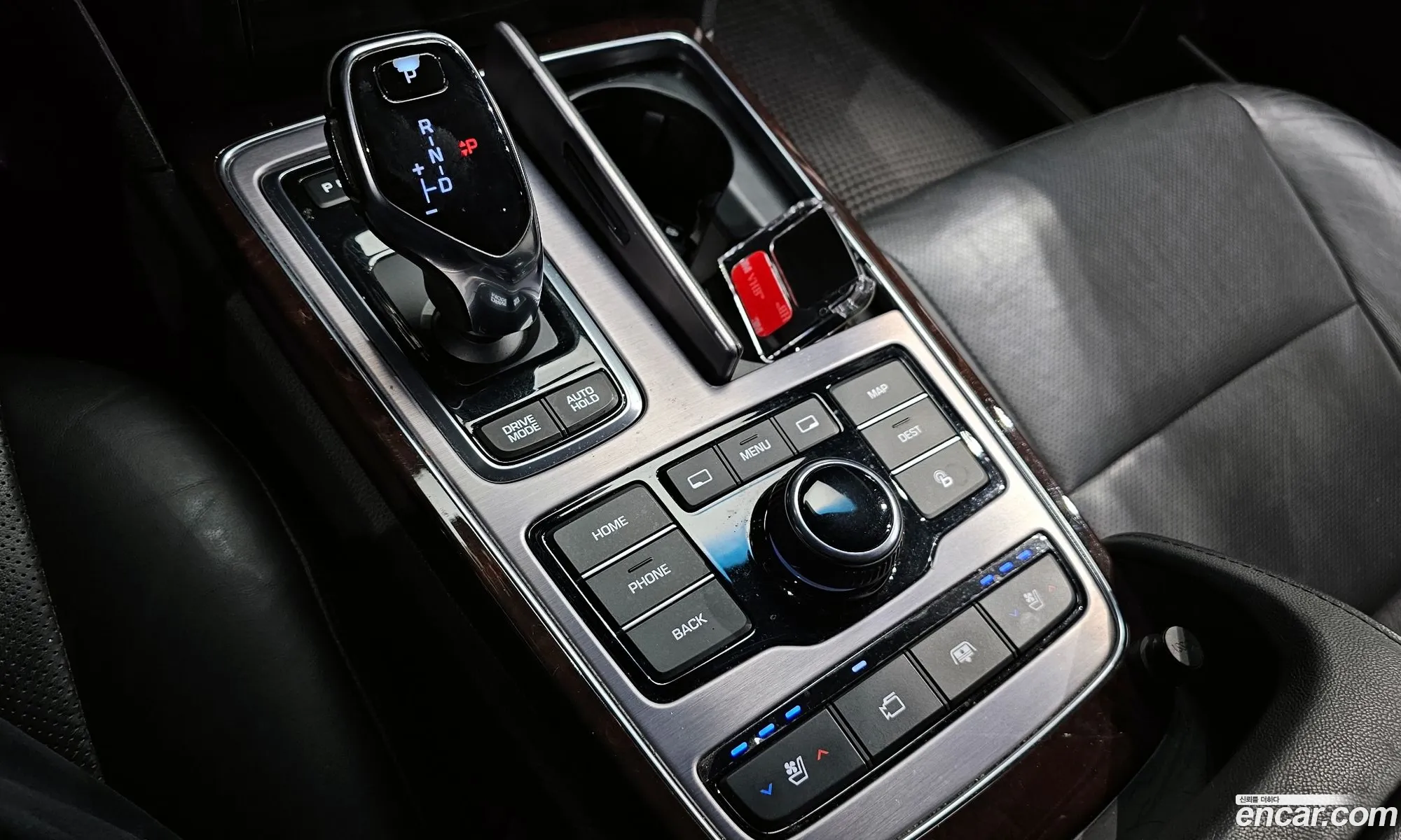 Hyundai Equus 2014 — 12