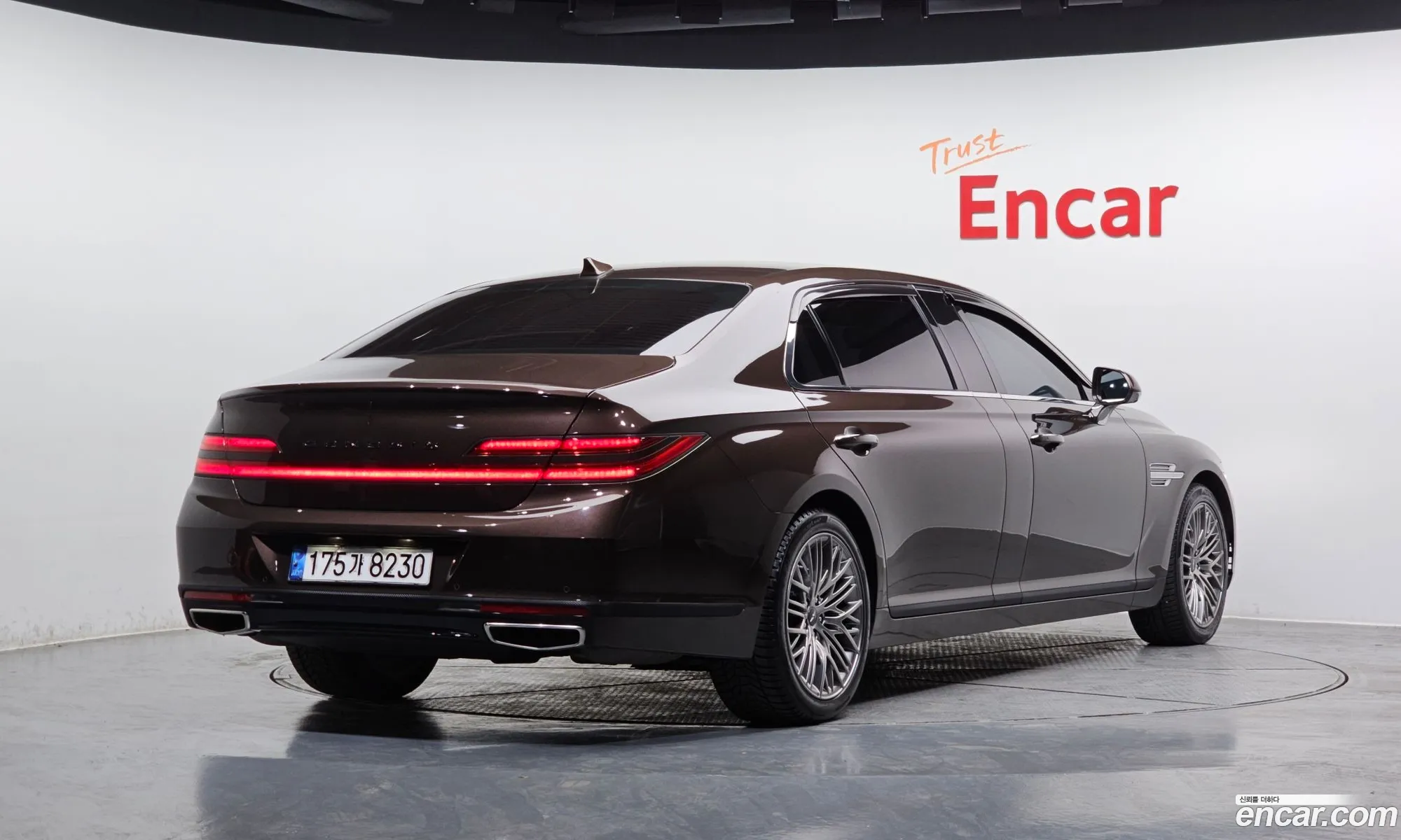Genesis G90 2021 — 11
