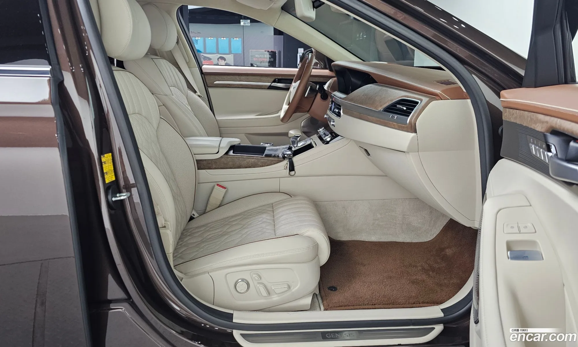 Genesis G90 2021 — 7