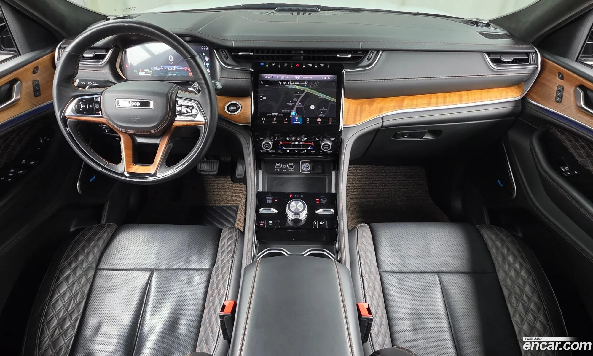 Jeep Grand Cherokee 2023 — 4