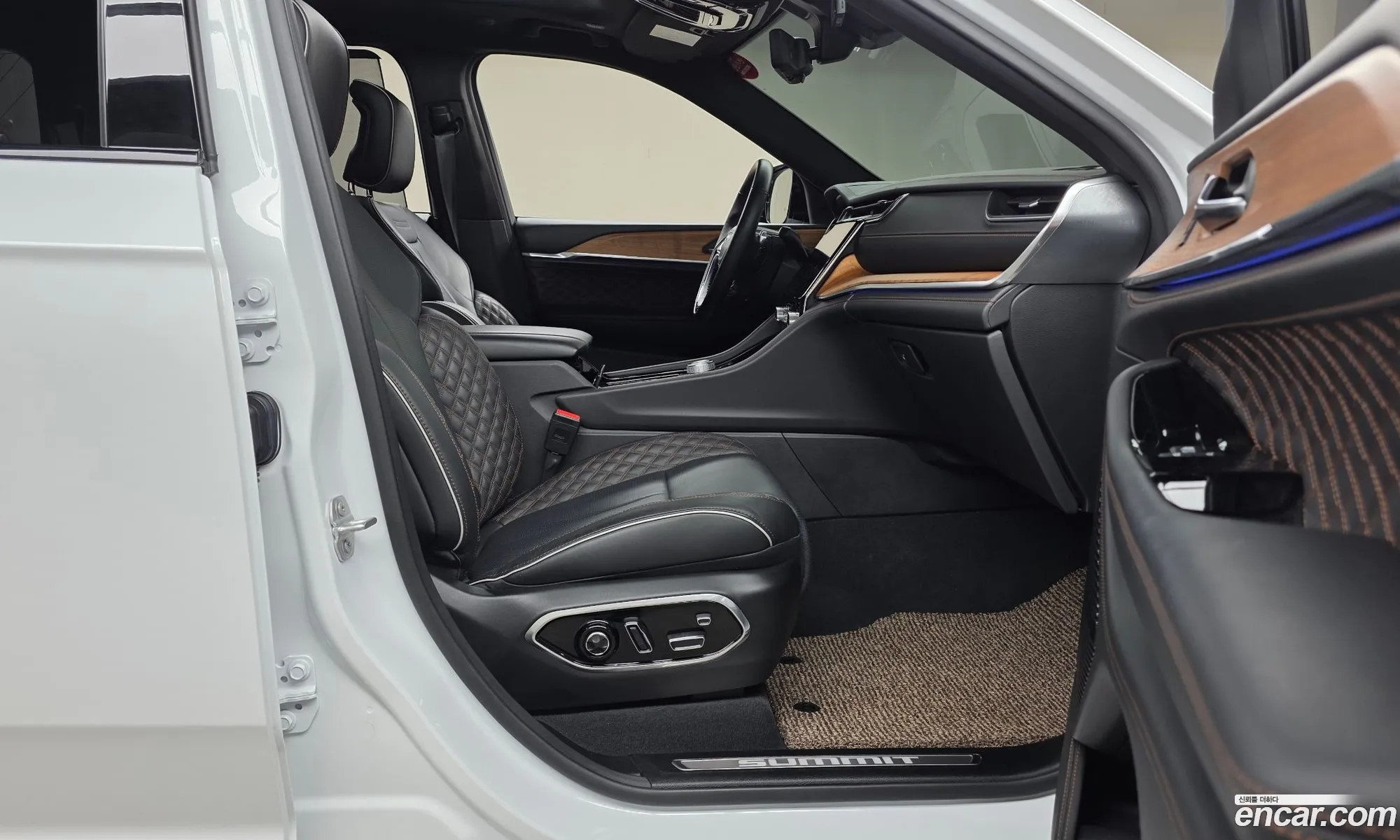 Jeep Grand Cherokee 2023 — 11