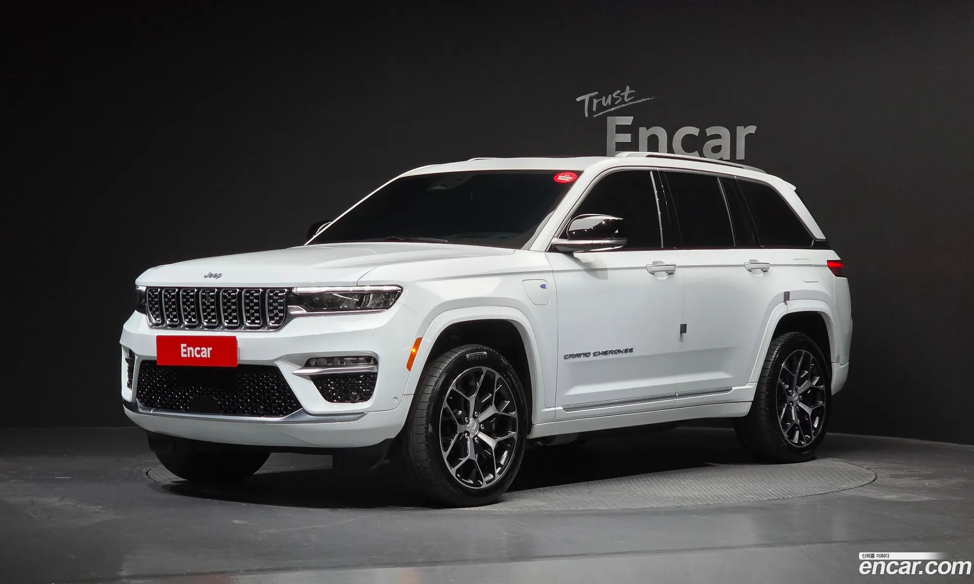 Jeep Grand Cherokee 2023 — 3