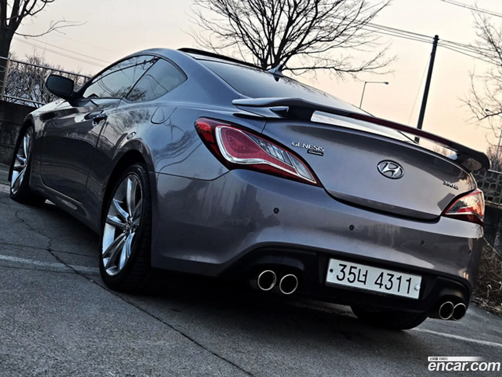 Hyundai Genesis Coupe 2010 — 3