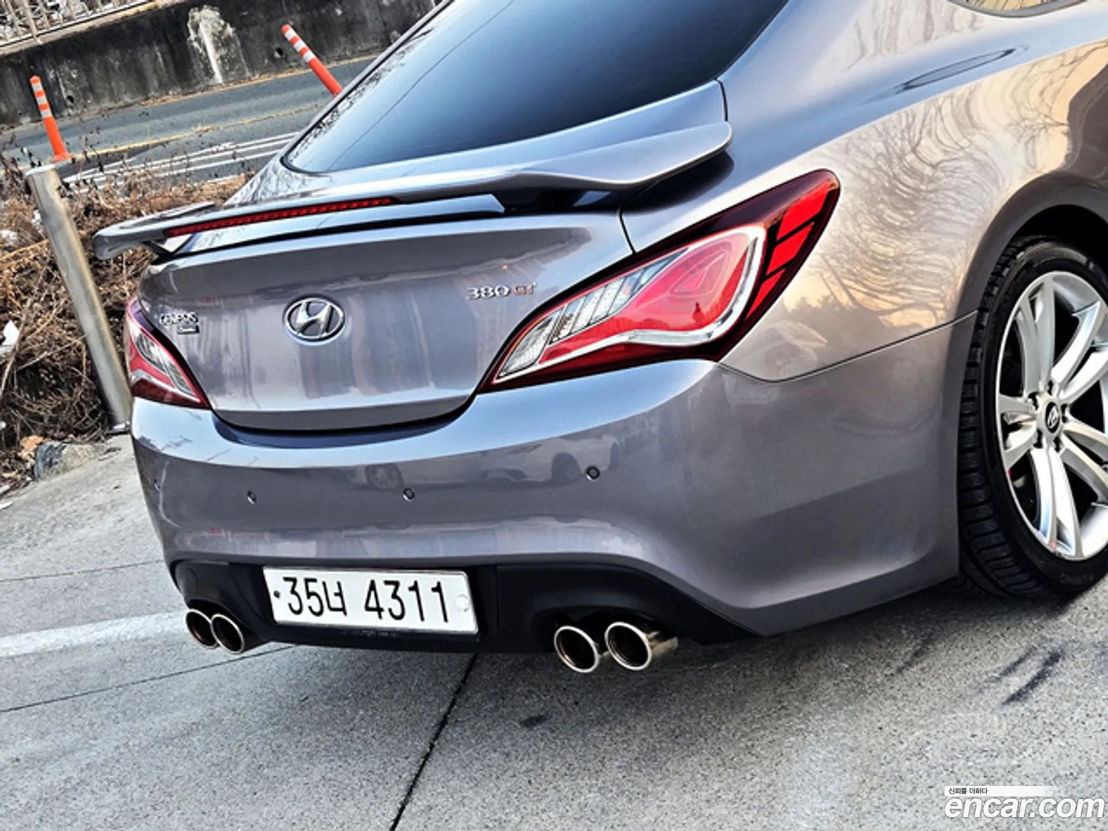 Hyundai Genesis Coupe 2010 — 20