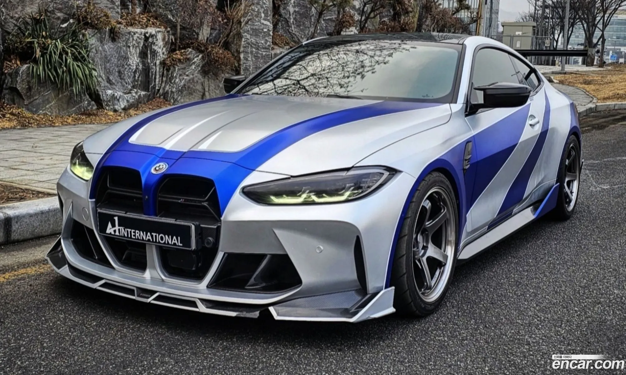 BMW M4 2023 — 12