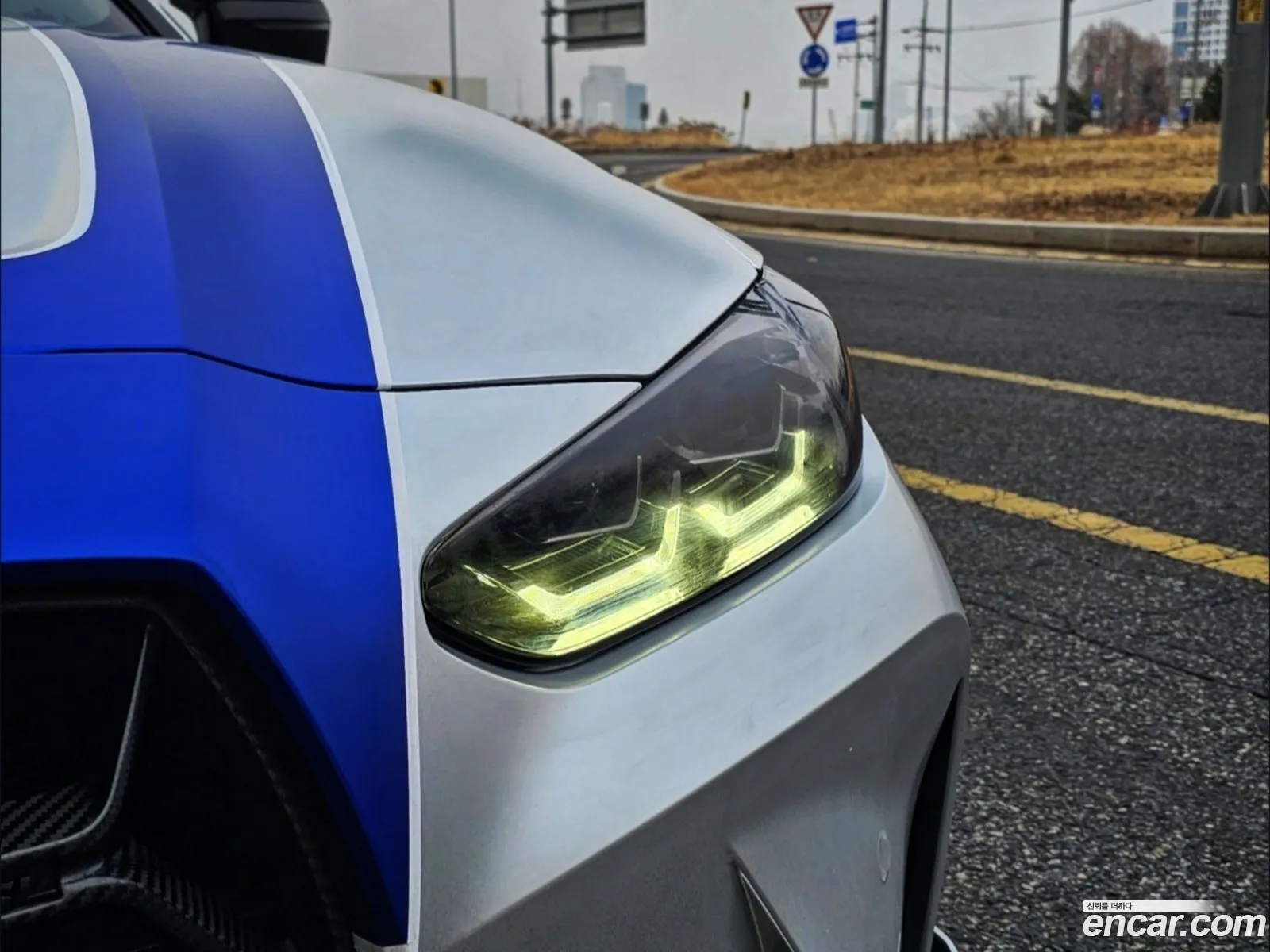 BMW M4 2023 — 17