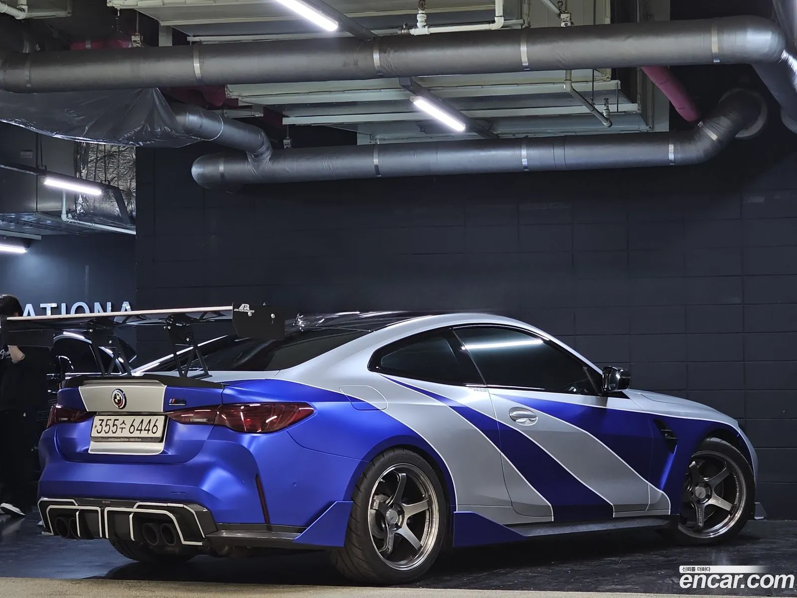BMW M4 2023 — 11