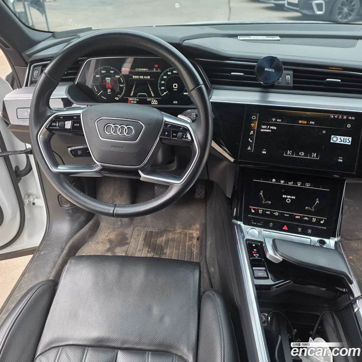 Audi e-tron 2020 — 4