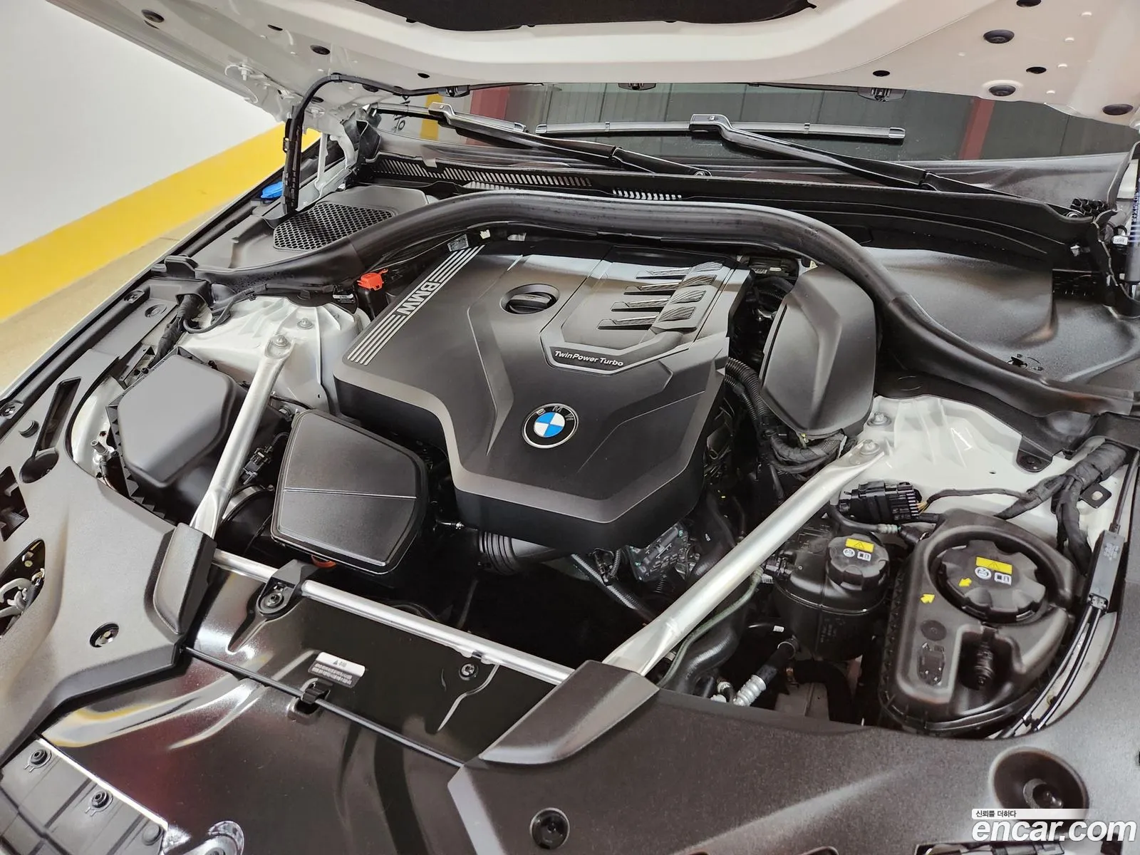 BMW 5 Series 2022 — 4