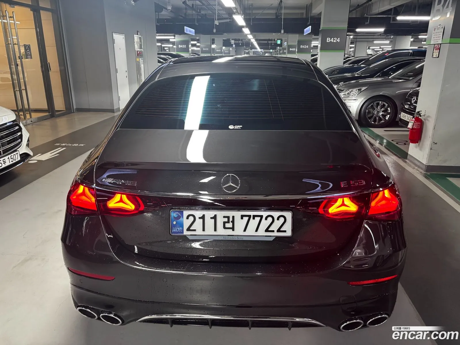 Mercedes-Benz E-Class W214 2025 — 11
