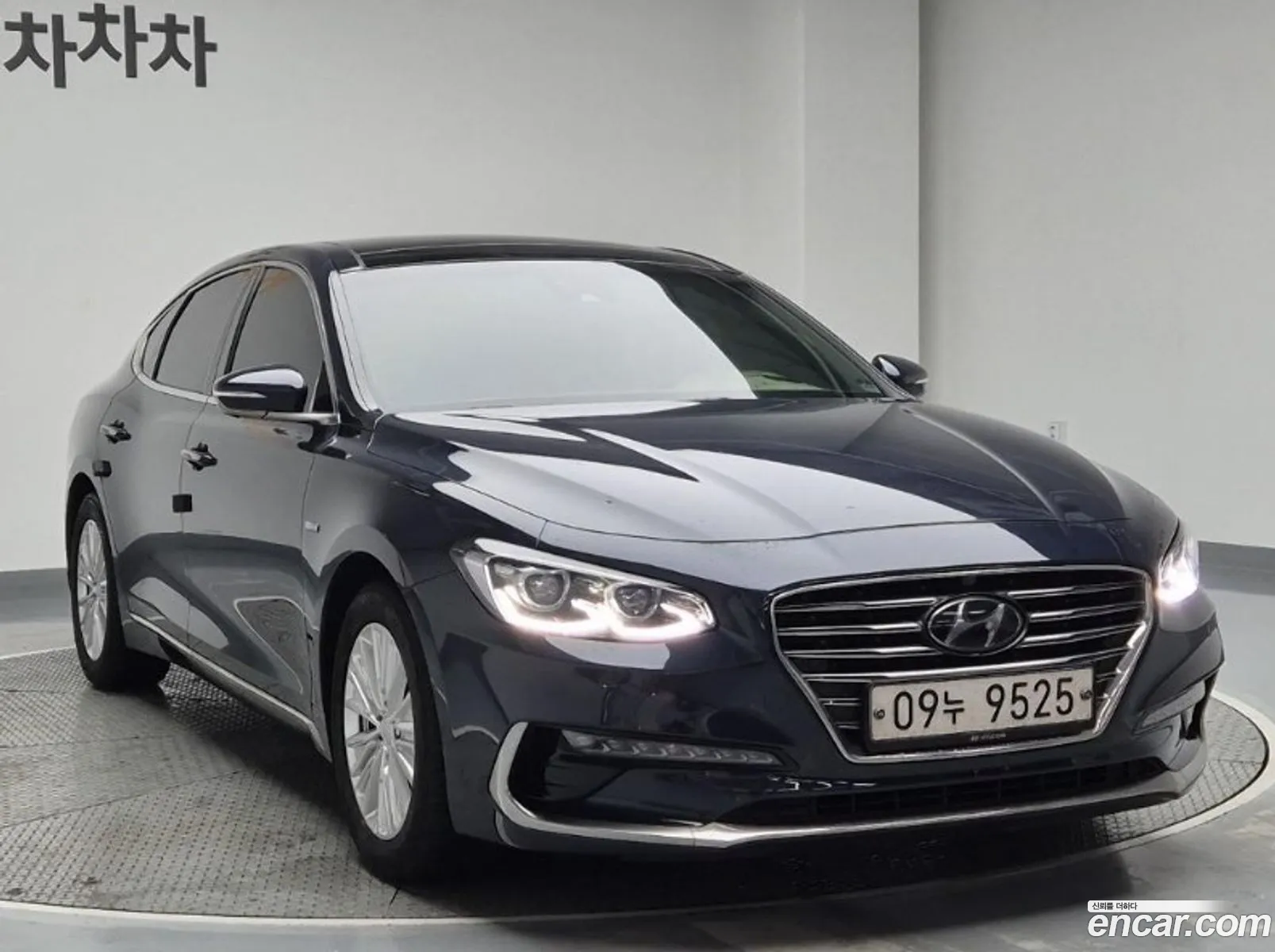 Hyundai Grandeur IG Hybrid 2017 — 13