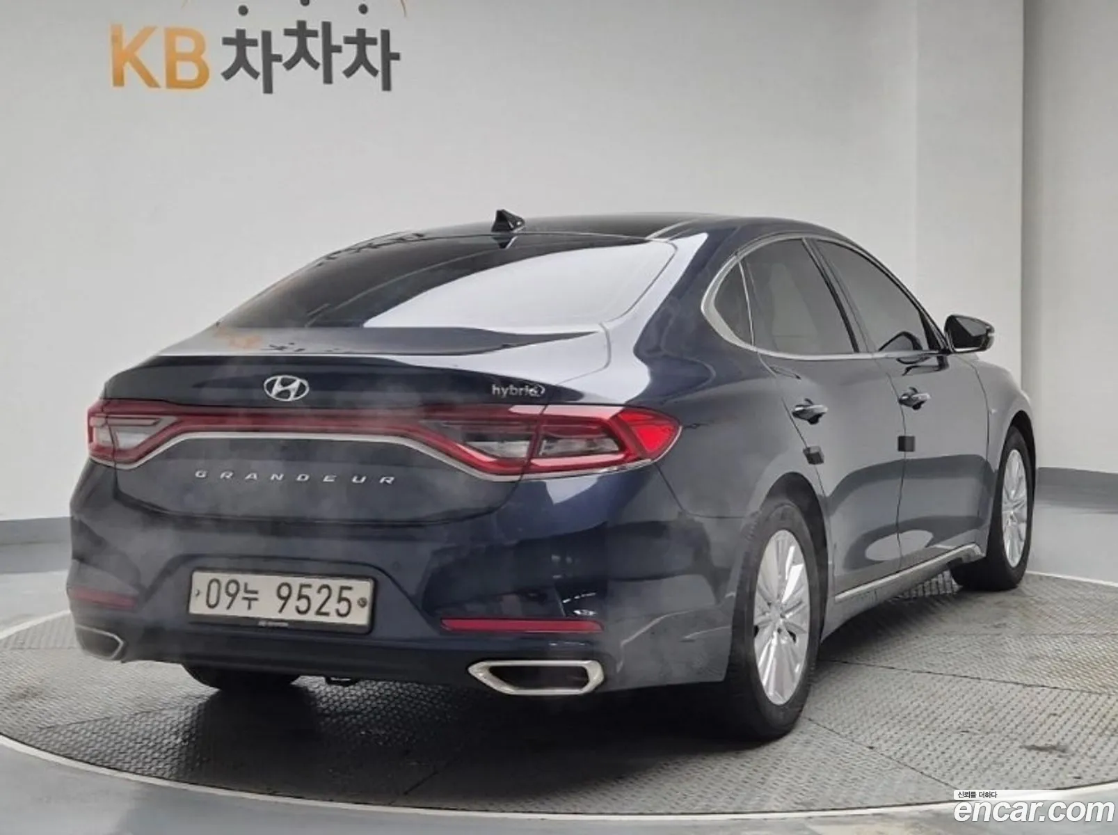 Hyundai Grandeur IG Hybrid 2017 — 6