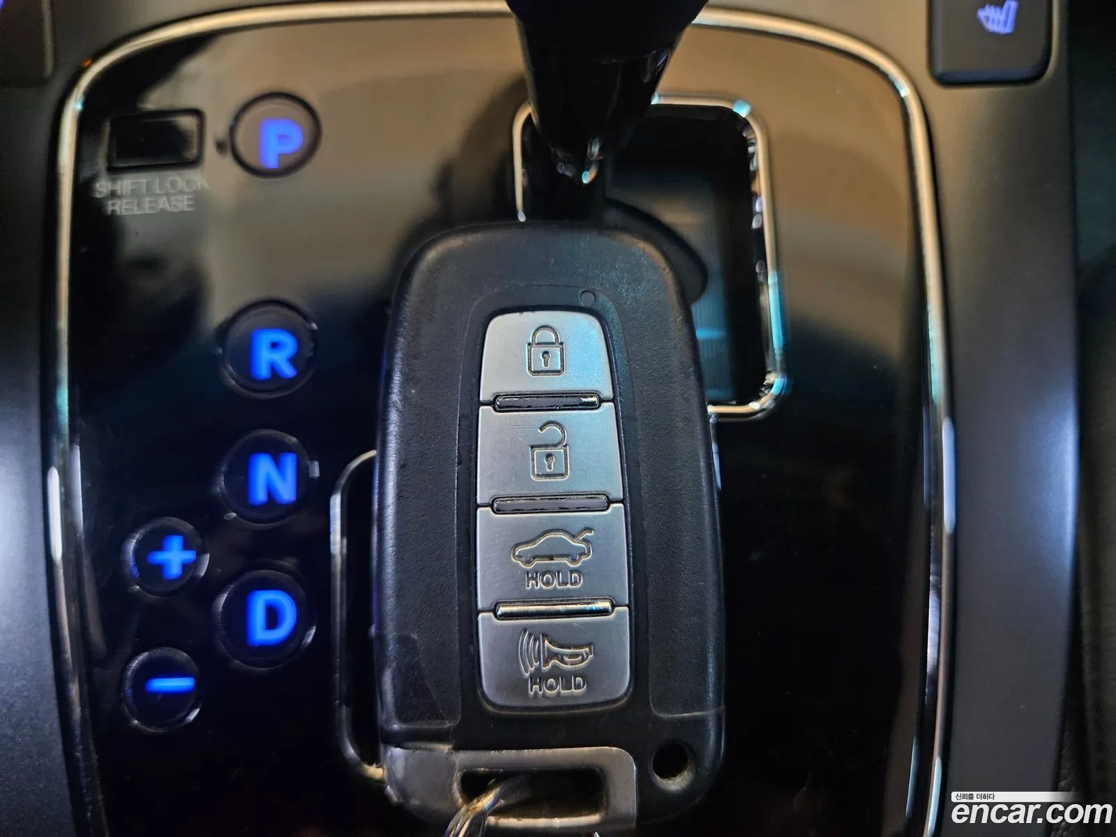 Hyundai Genesis Coupe 2010 — 10