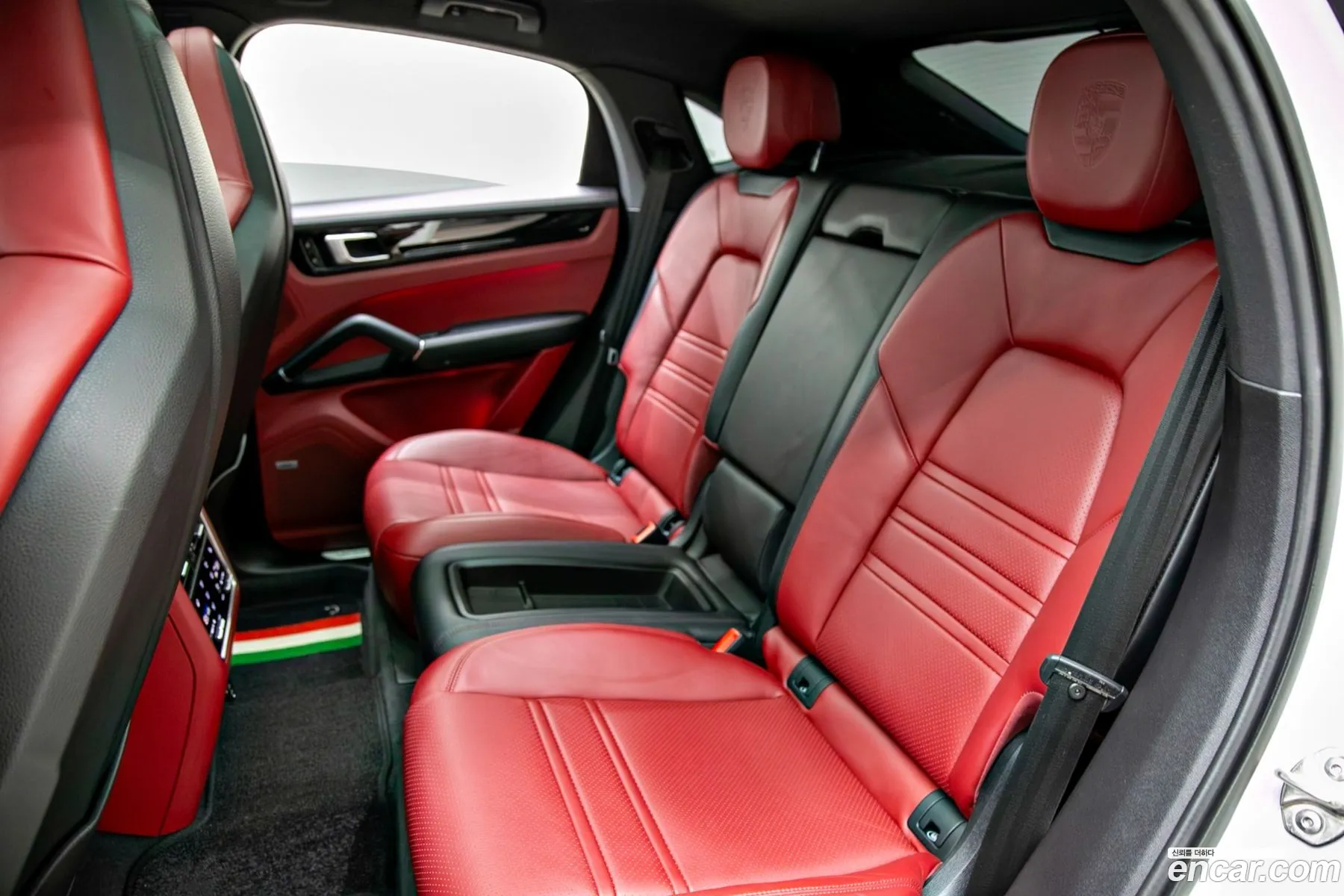 Porsche Cayenne 2021 — 3