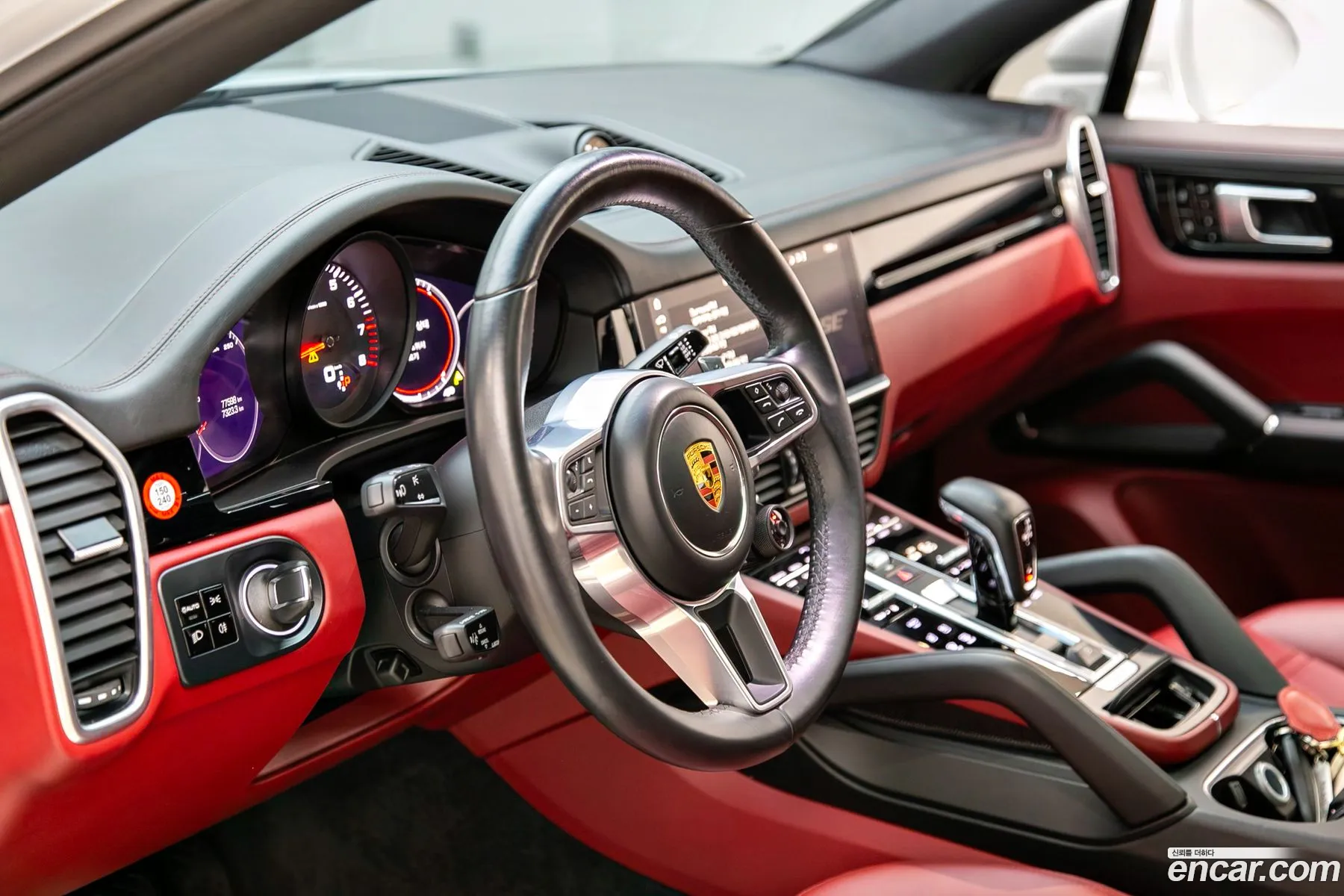 Porsche Cayenne 2021 — 10