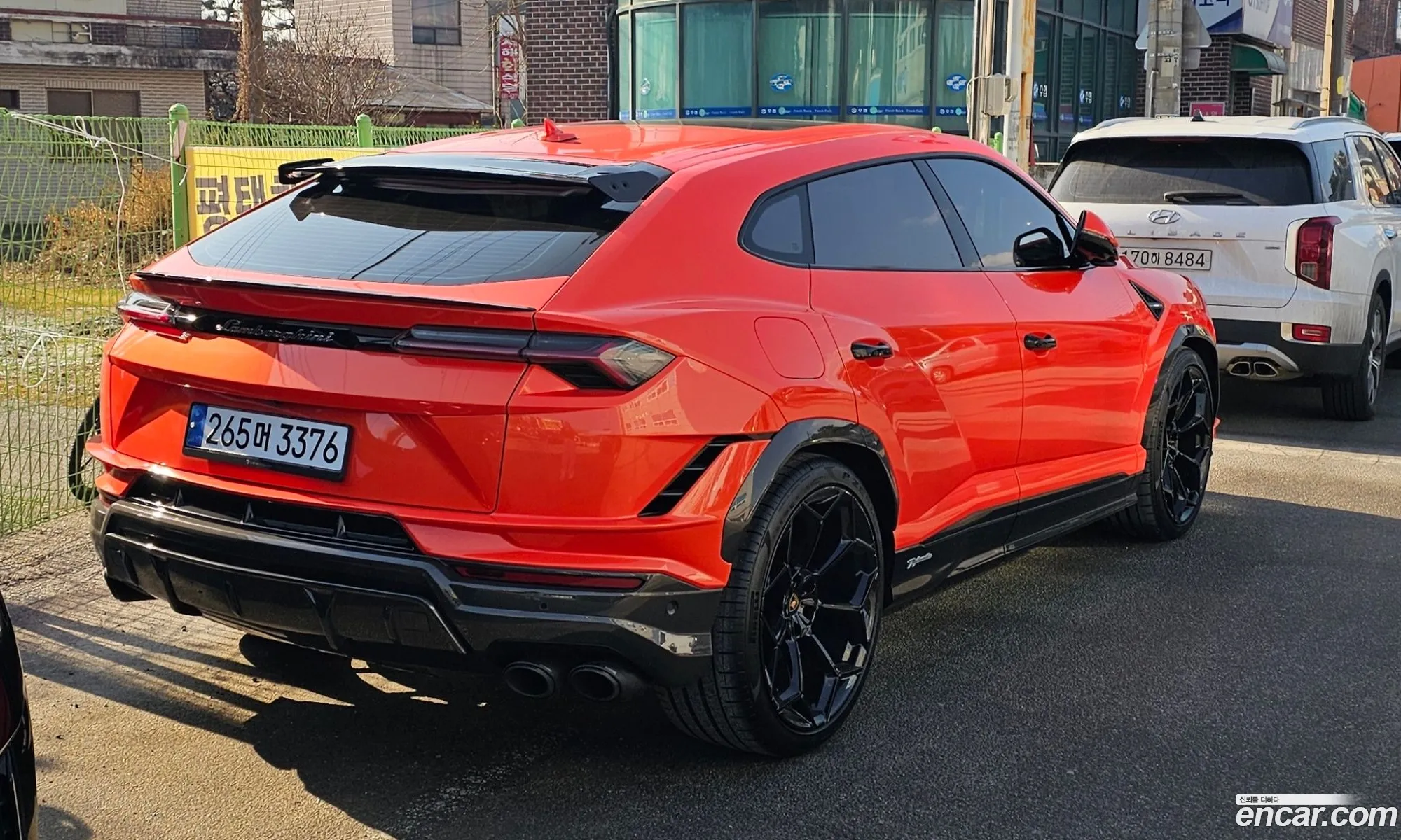 Lamborghini Urus 2024 — 4