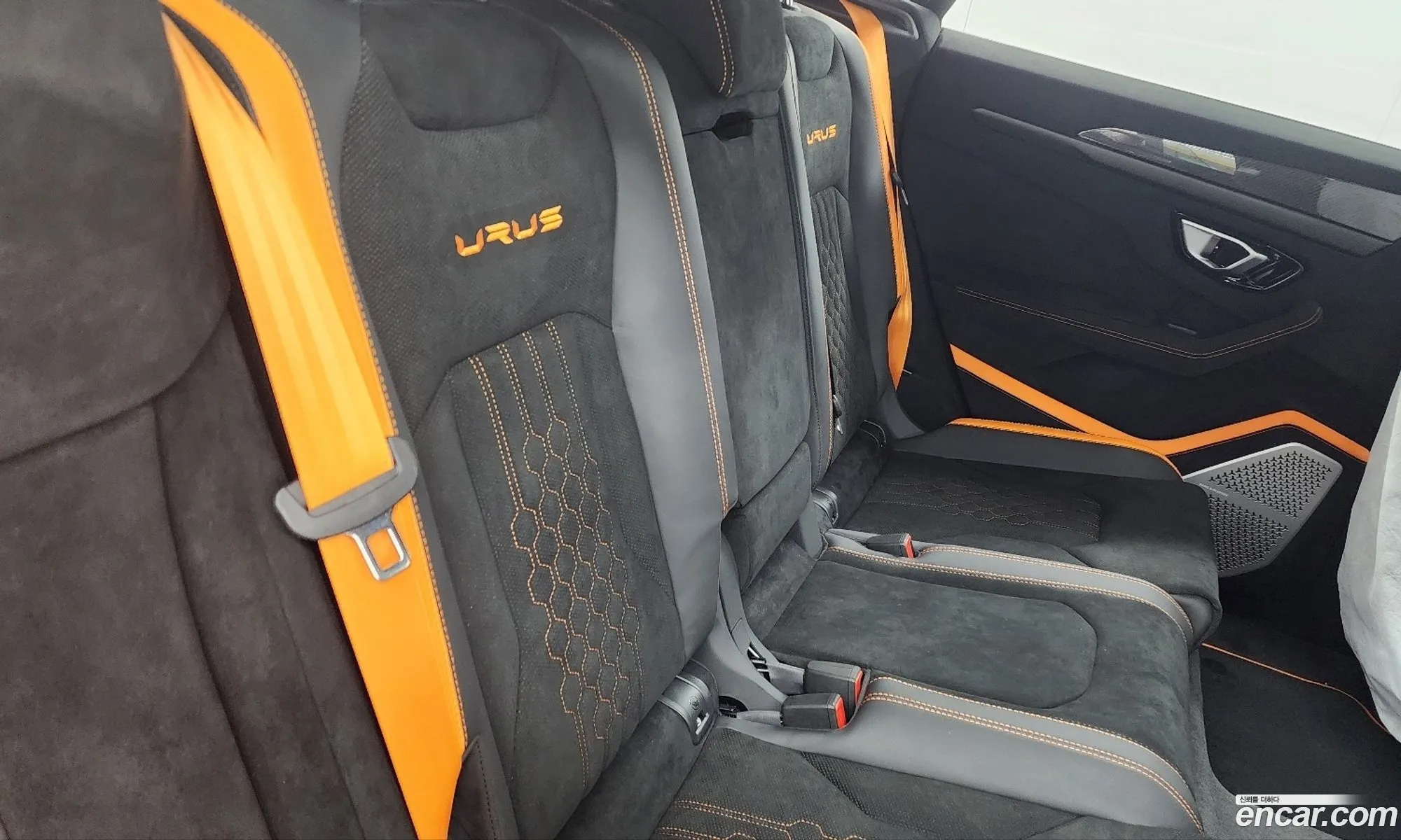 Lamborghini Urus 2024 — 3