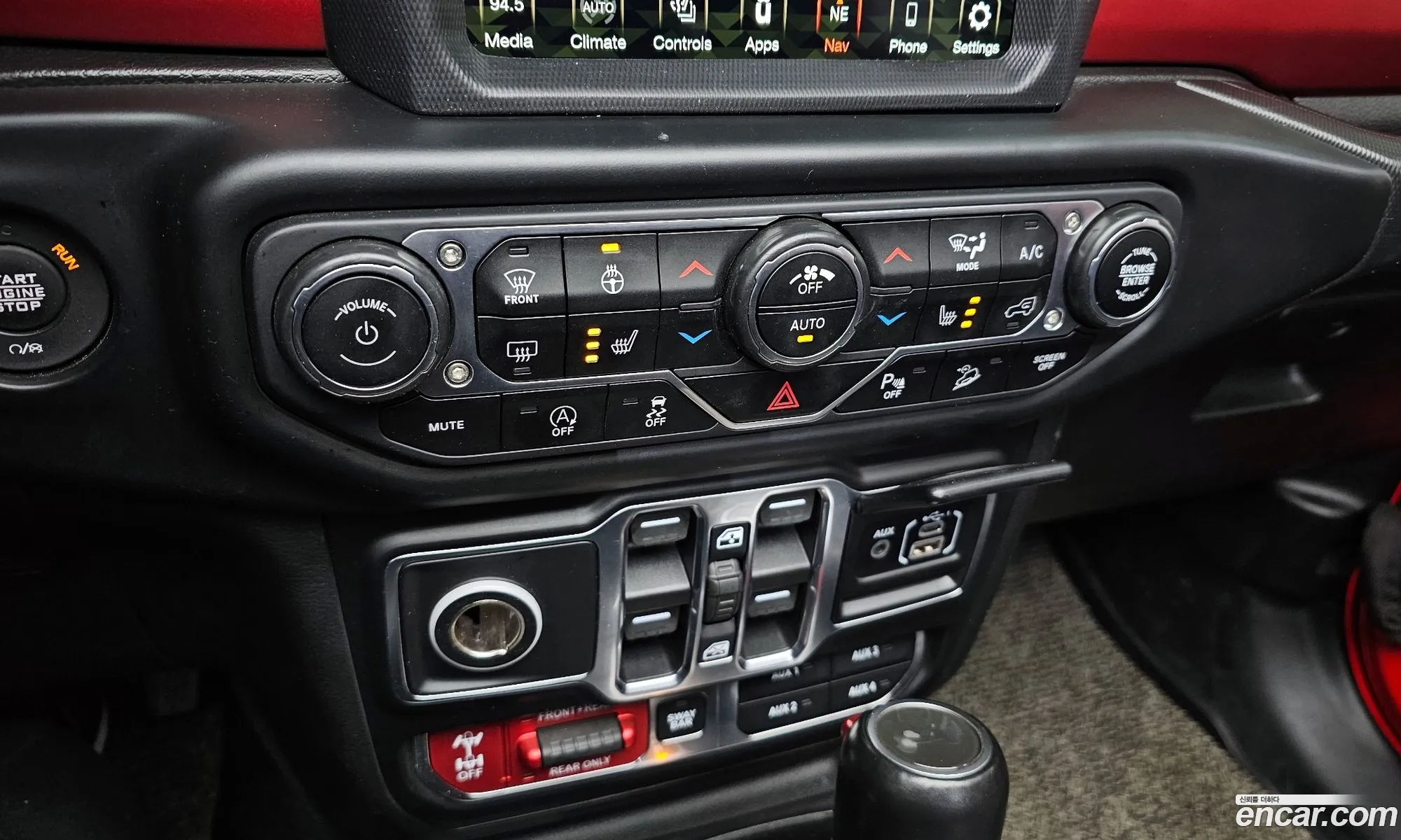Jeep Wrangler 2020 — 20