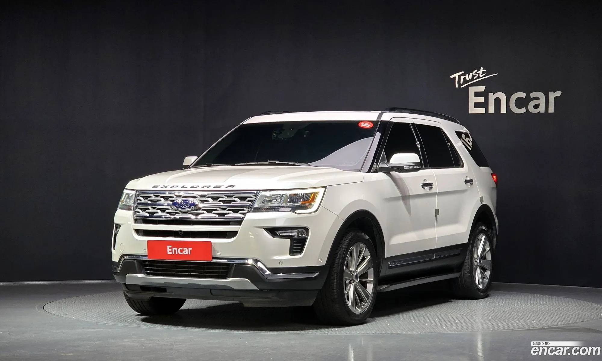 Ford Explorer 2018 1FM5K8FH1JGC37855 — 10