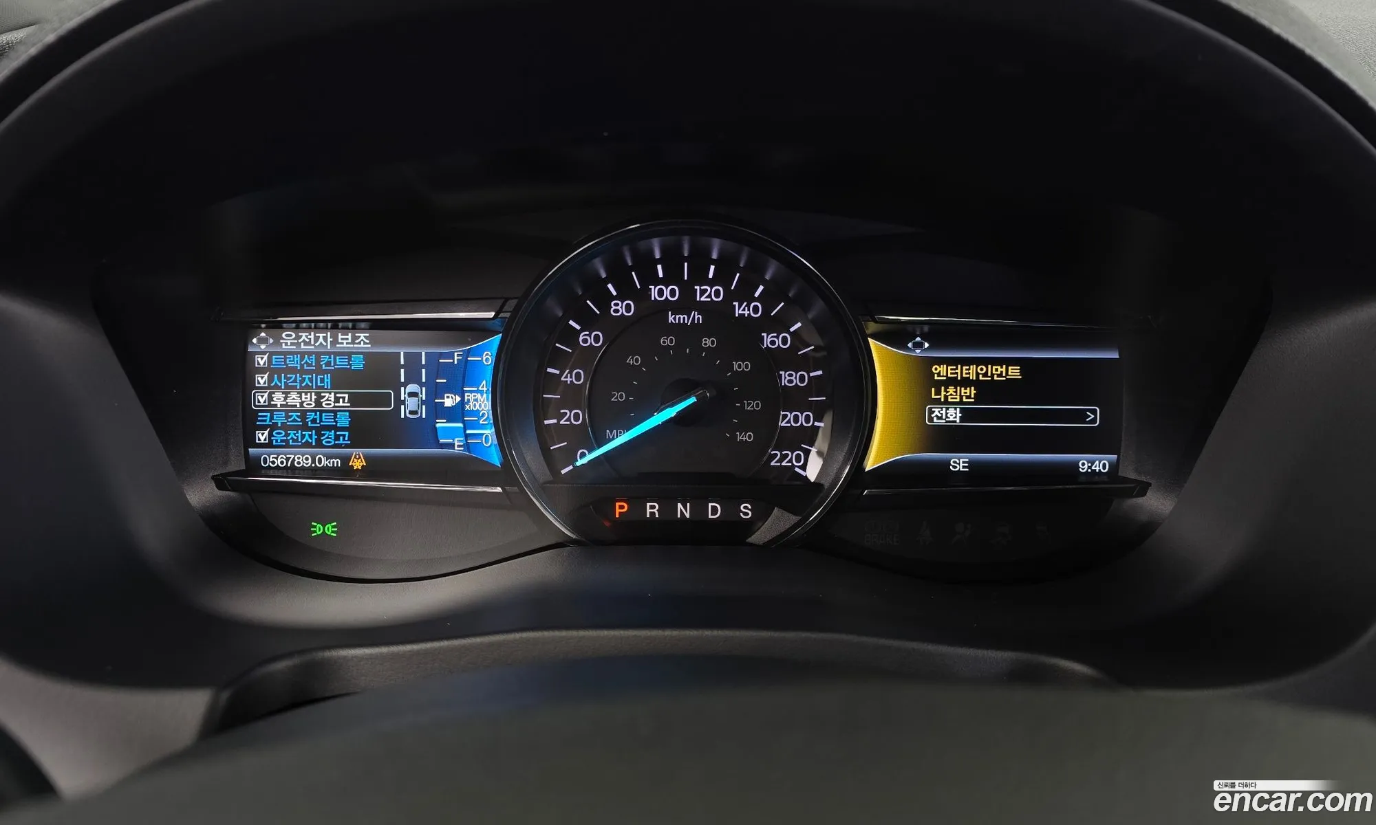 Ford Explorer 2018 1FM5K8FH1JGC37855 — 2