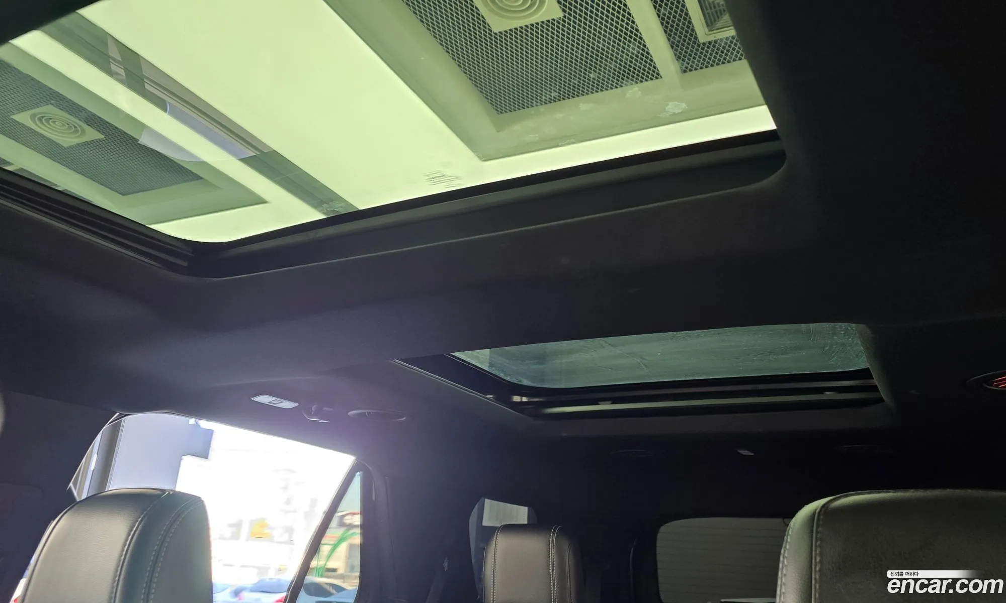 Ford Explorer 2018 1FM5K8FH1JGC37855 — 6