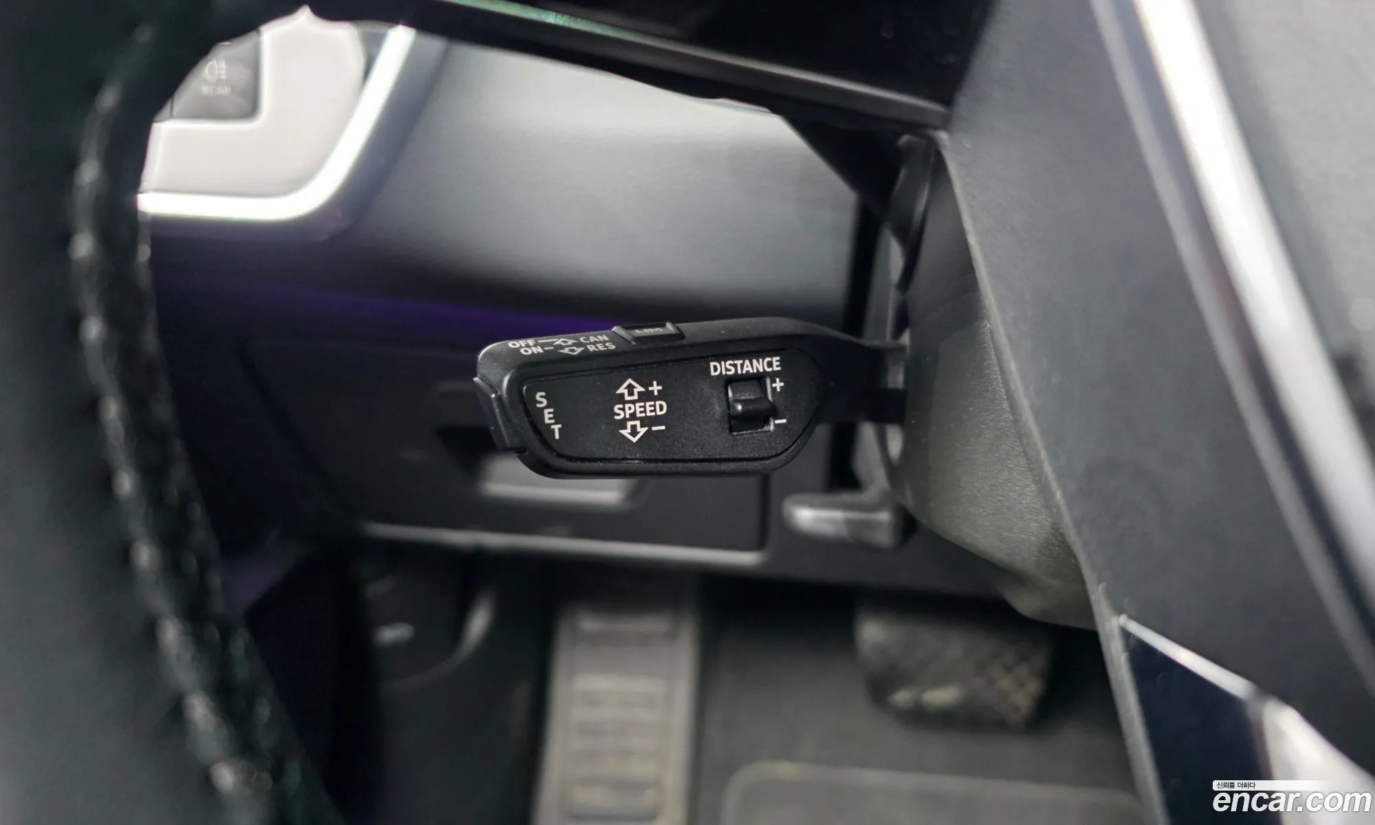 Audi A6 2020 WAUZZZF24LN076495 — 19