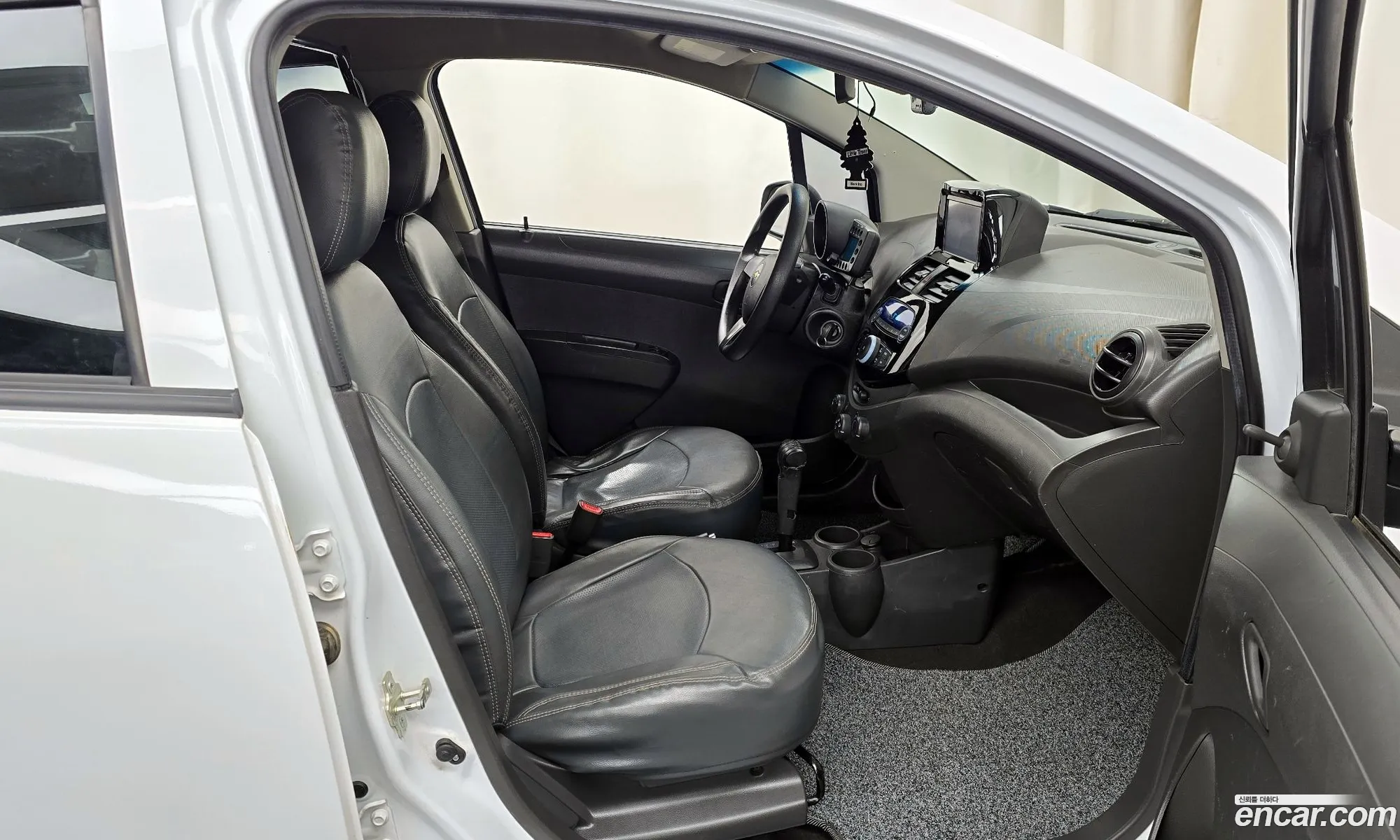 Chevrolet (GM Daewoo) Spark 2012 — 17