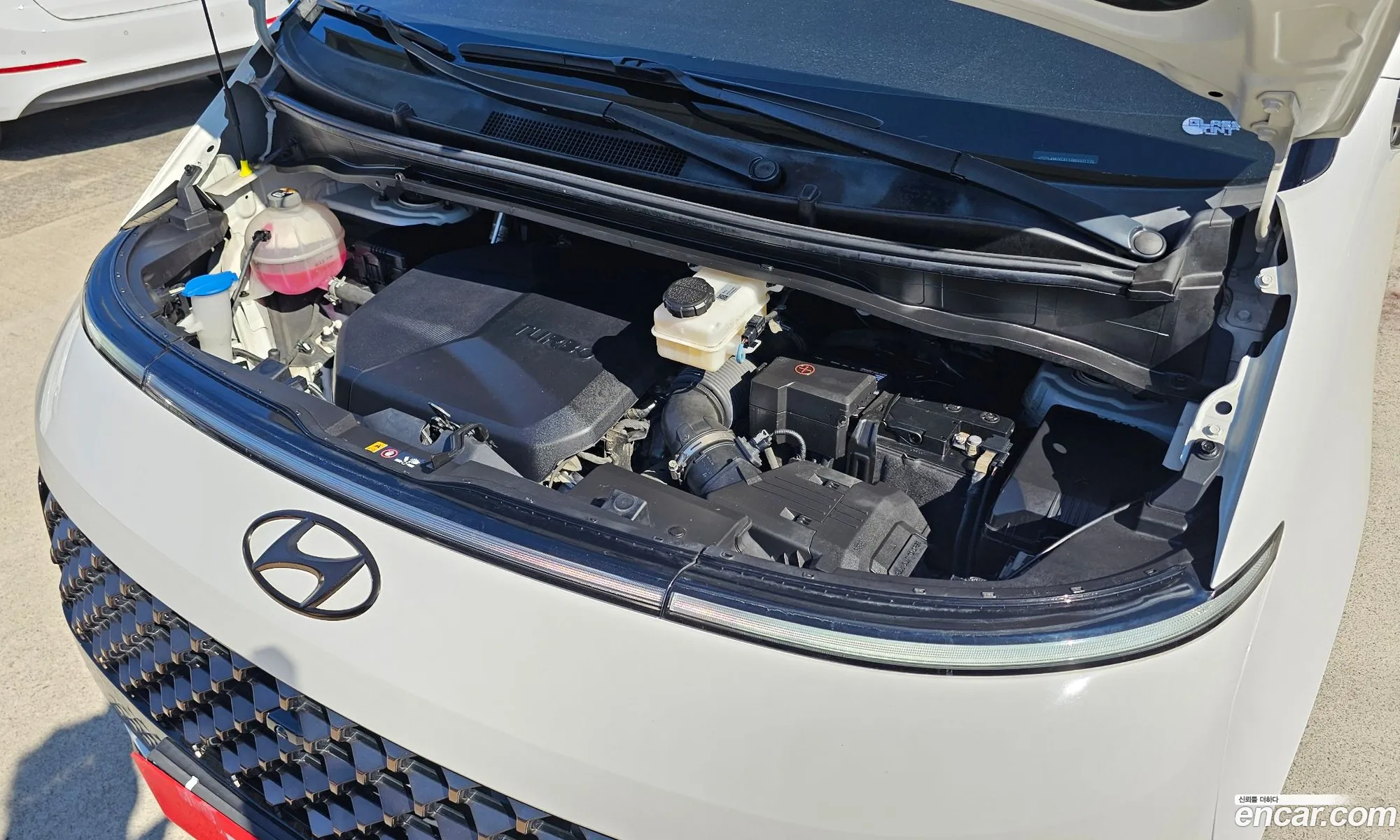Hyundai Staria 2021 — 2